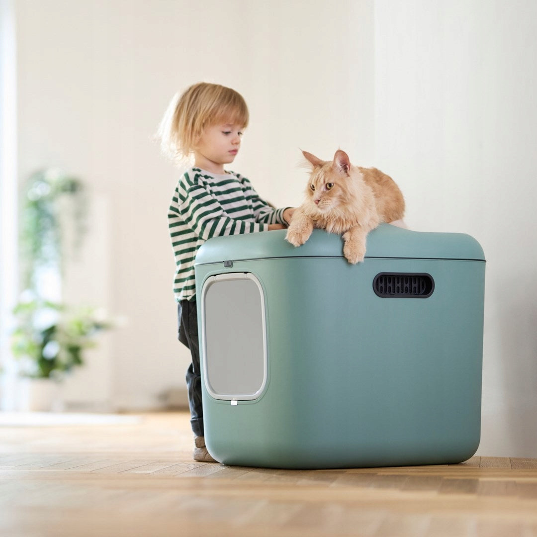 Rotho closed litter box WHITE XL 61,4 cm x 49,9 cm x 57,6 cm green Additional features with a handle for carrying