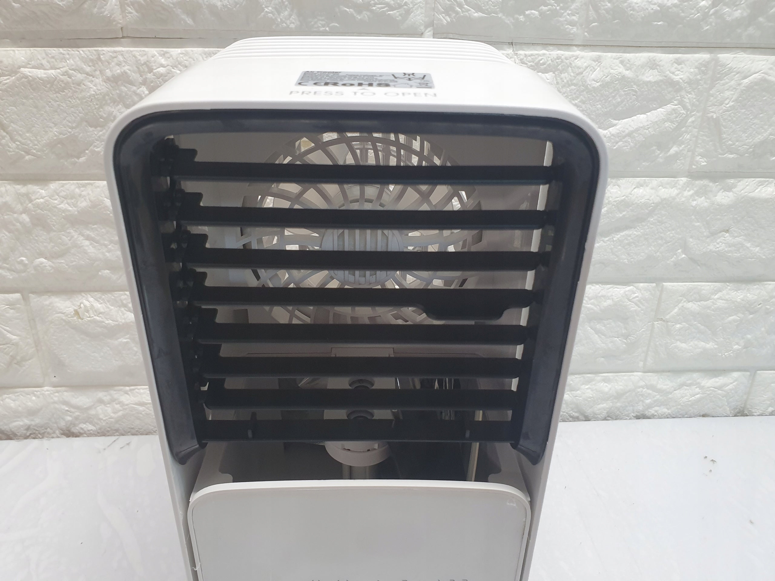 S38 OMISOON DH-KTS04 PORTABLE AIR CONDITIONER WHITE 700ML 2,5KW