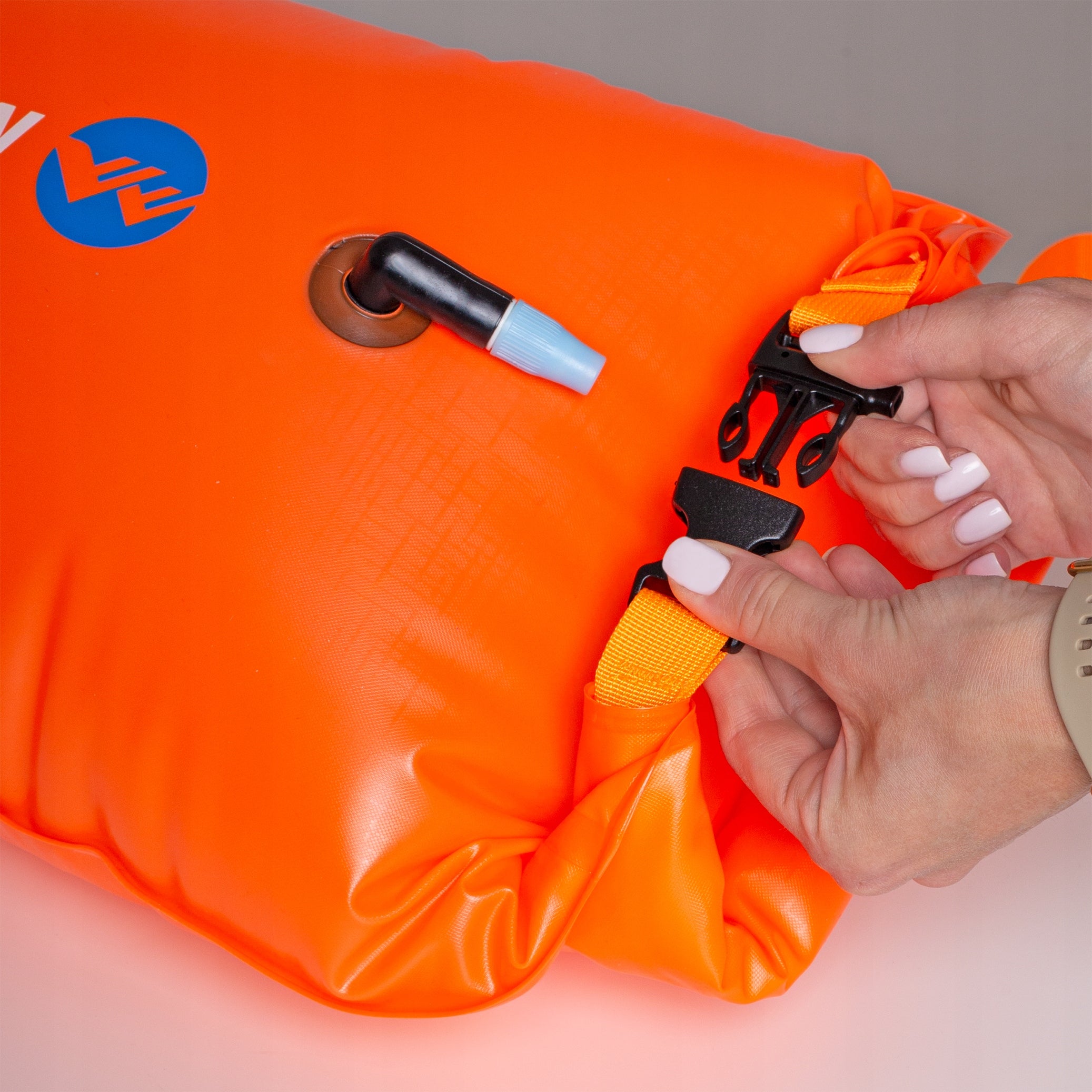 SAFETY BUOY INFLATABLE SWIMMING BUOY SWIMMING DRY POCKET BOARD 2IN1 Kind buoy