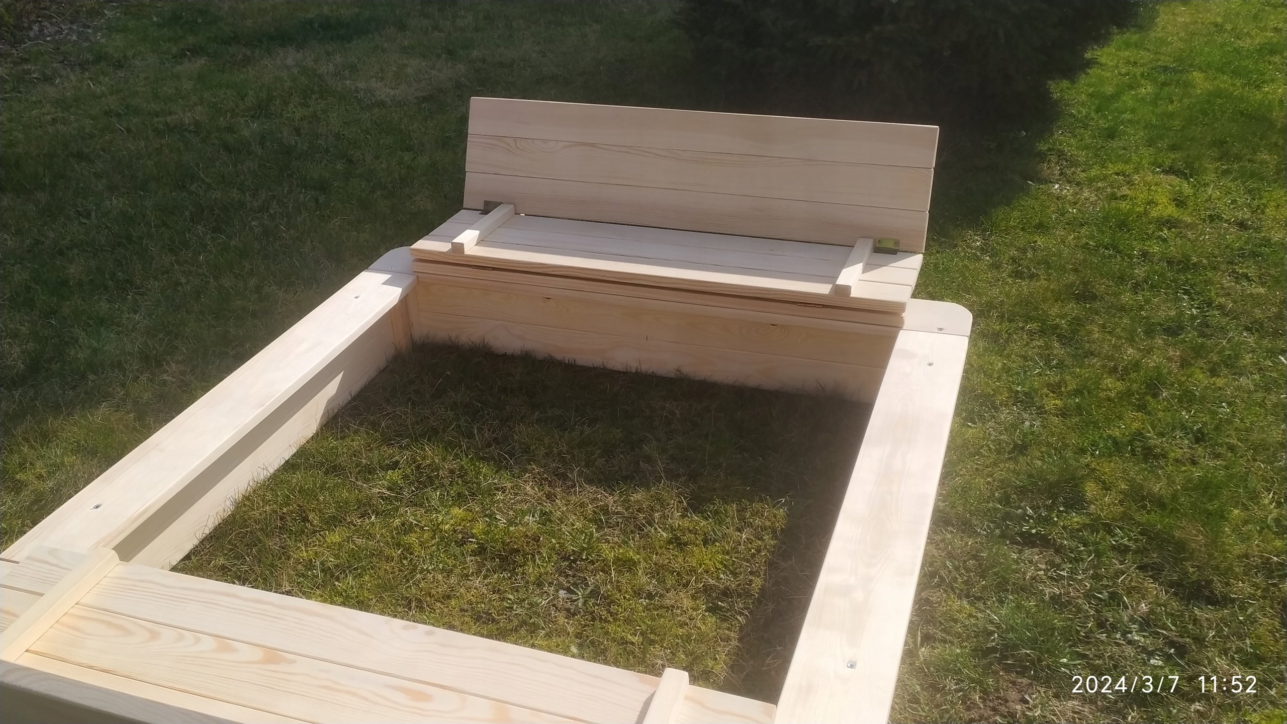 SANDBOX 120*120*23*165-FULL UNPAINTED SPECIES AND SANDBOX Kid's age 2+ years