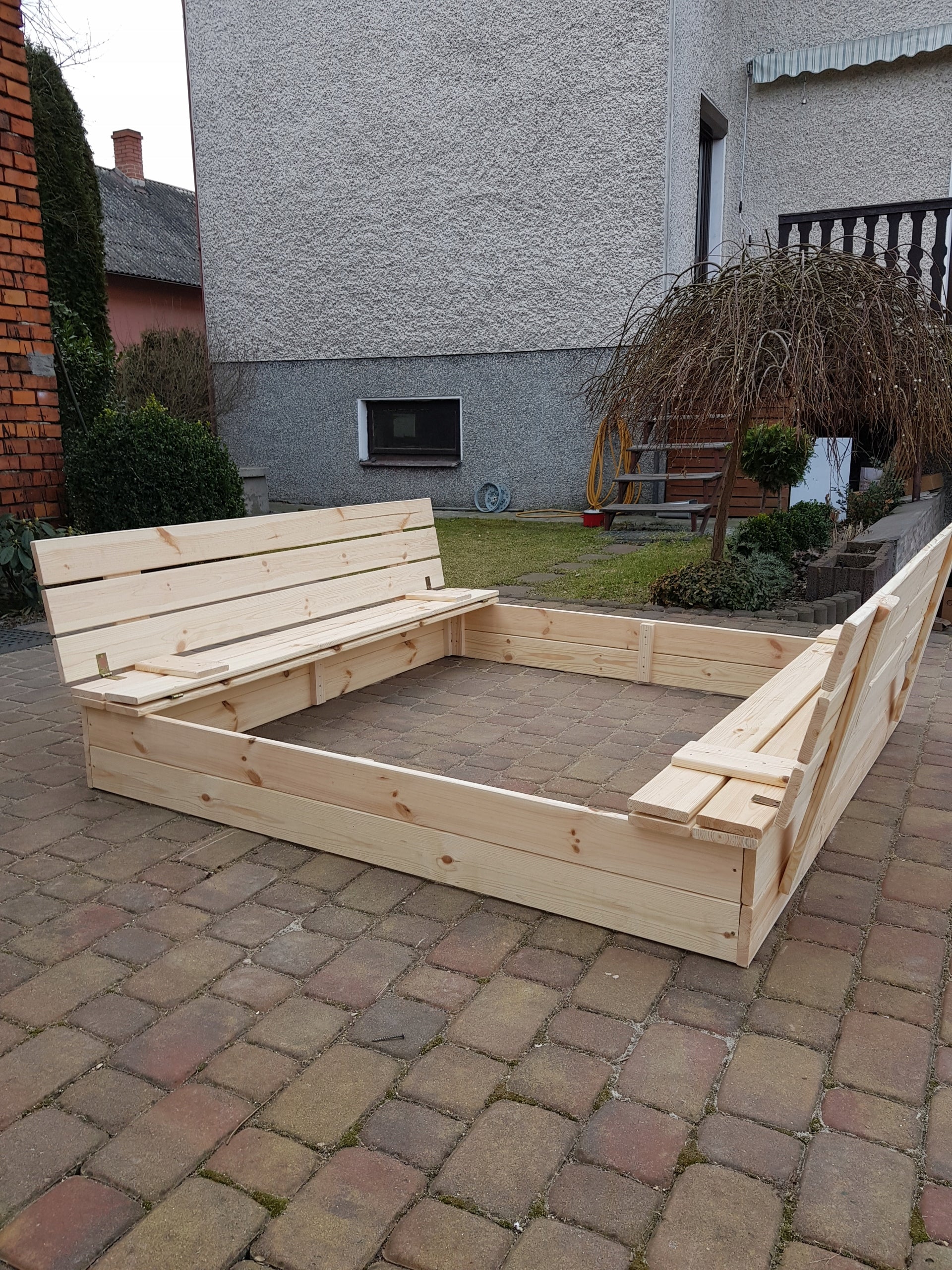 SANDBOX CLOSED WOODEN BENCHES 180x180 BENCHES LARGE NATURAL COLOR Kid's age 3+ years