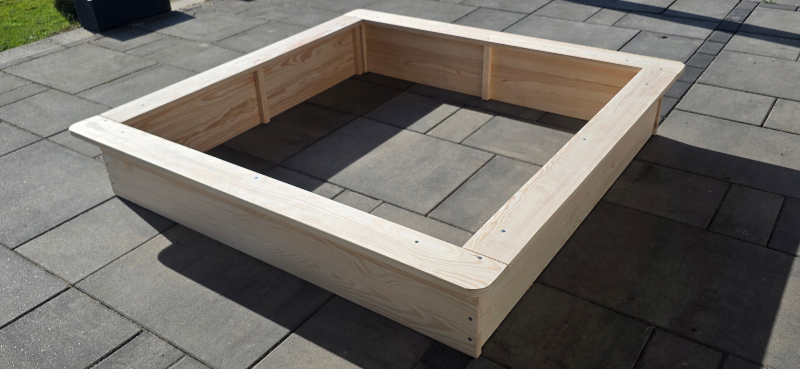 SANDBOX SANDBOXES 150*150*26,3 NOT PAINTED WITHOUT OAK AND SPECIES WYSZ Manufacturer code PIASKOWNICA 150*150*26,3
