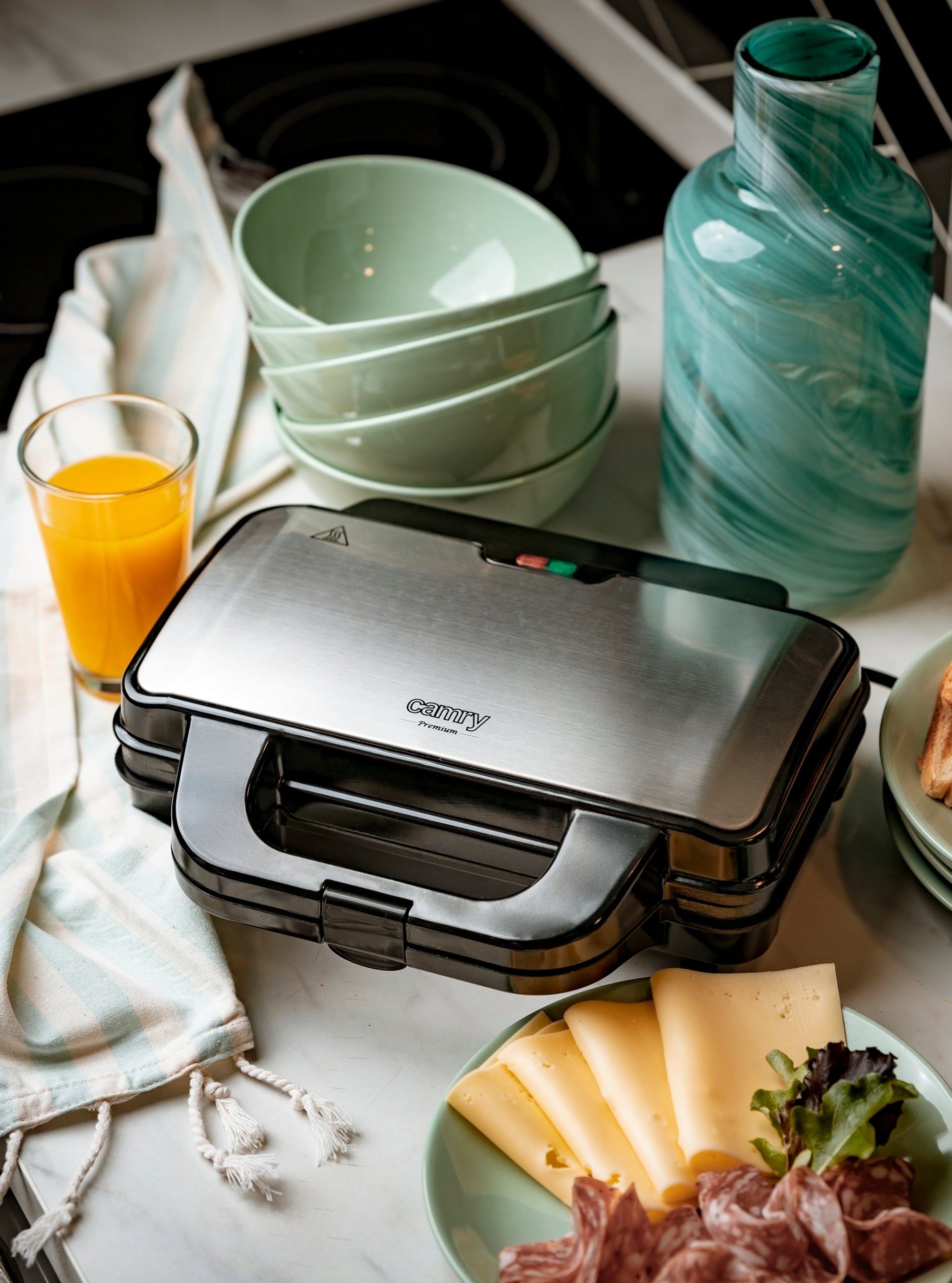 SANDWICH TOASTER ELECTRIC SANDWICH XXL COATING NON-STICK 1300W Packaging status original