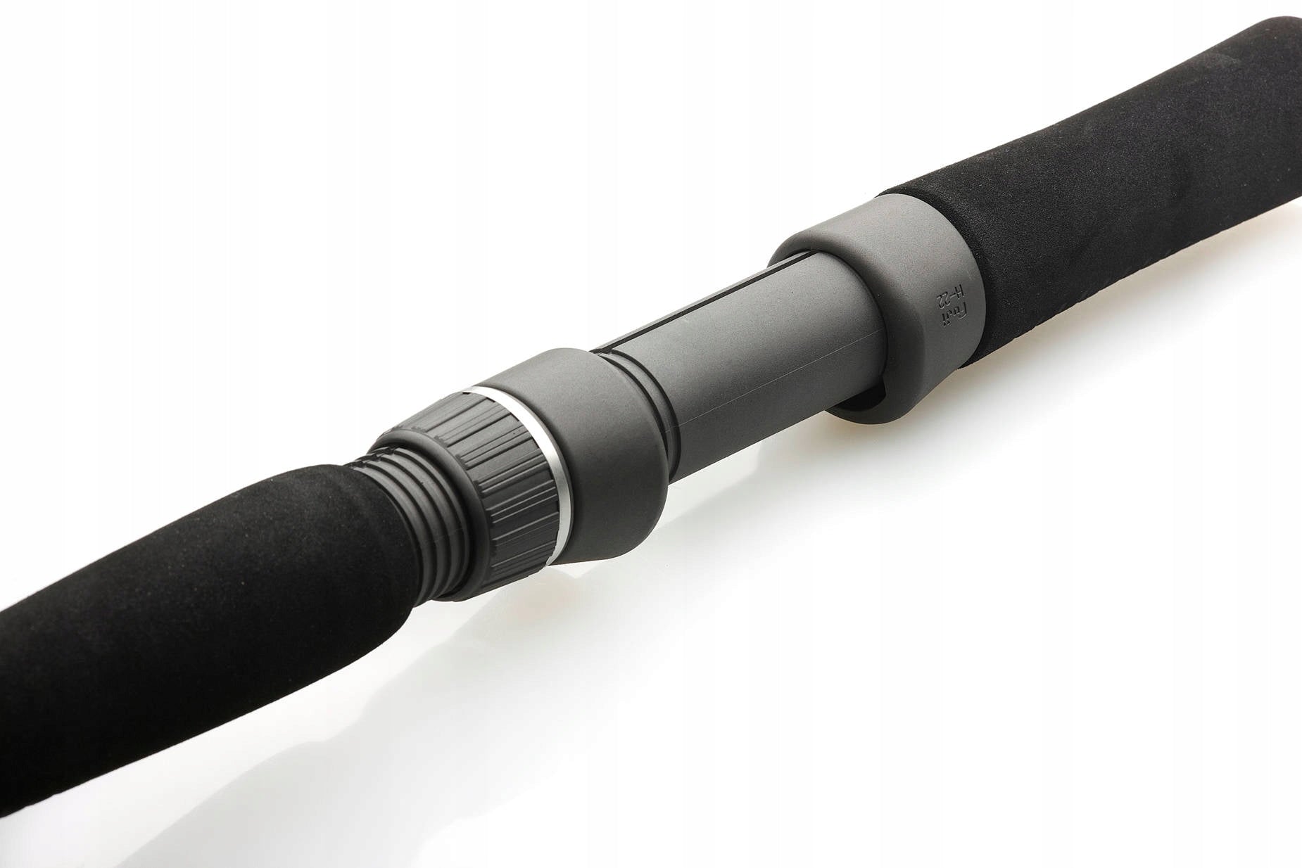 SAVAGE GEAR SGS4 BOAT GAME 226/150-400g Rod construction type segmented
