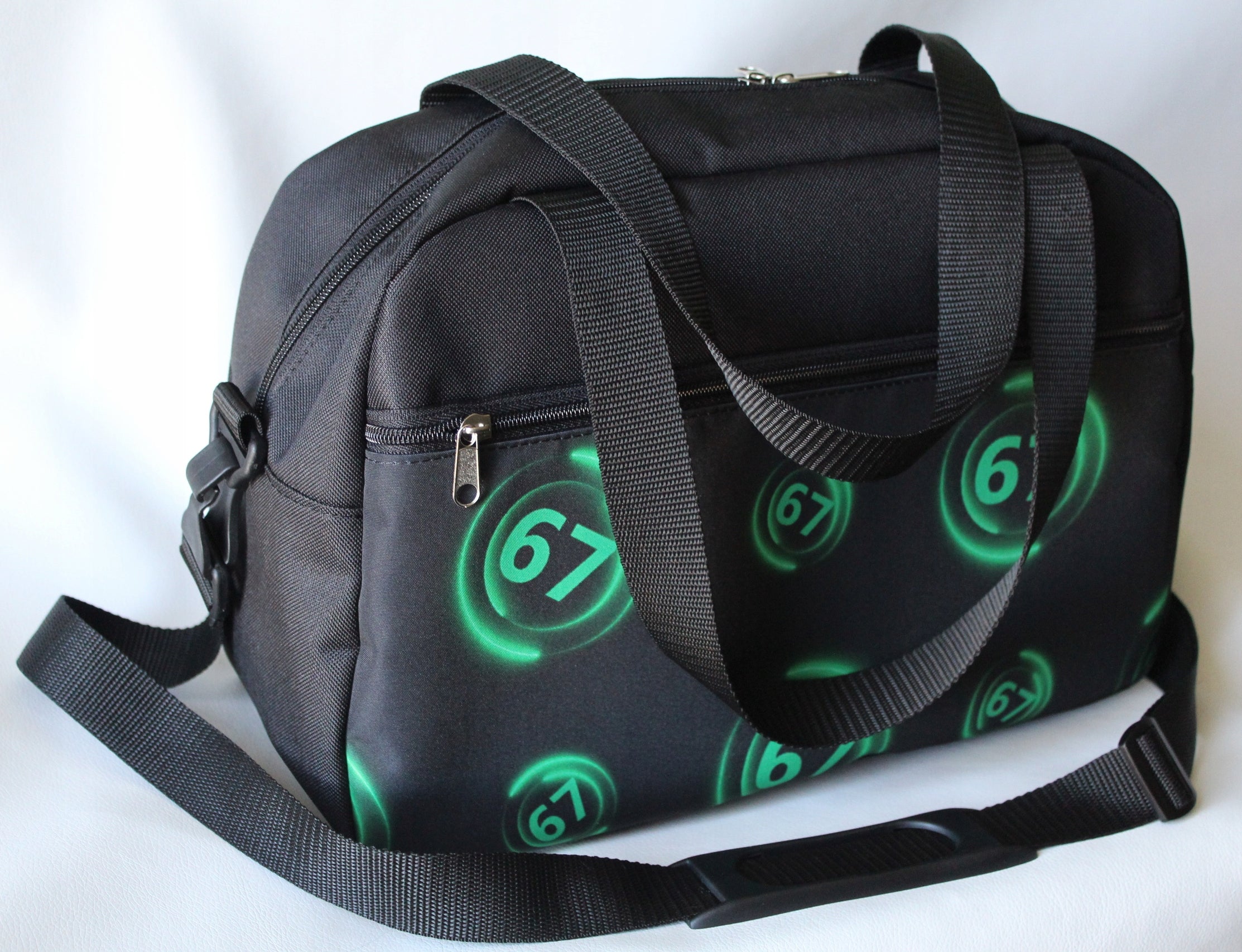 SCHOOL BAG for swimming pool trip WF Sports YOUTH SIX SEVEN 67 Brand no brand