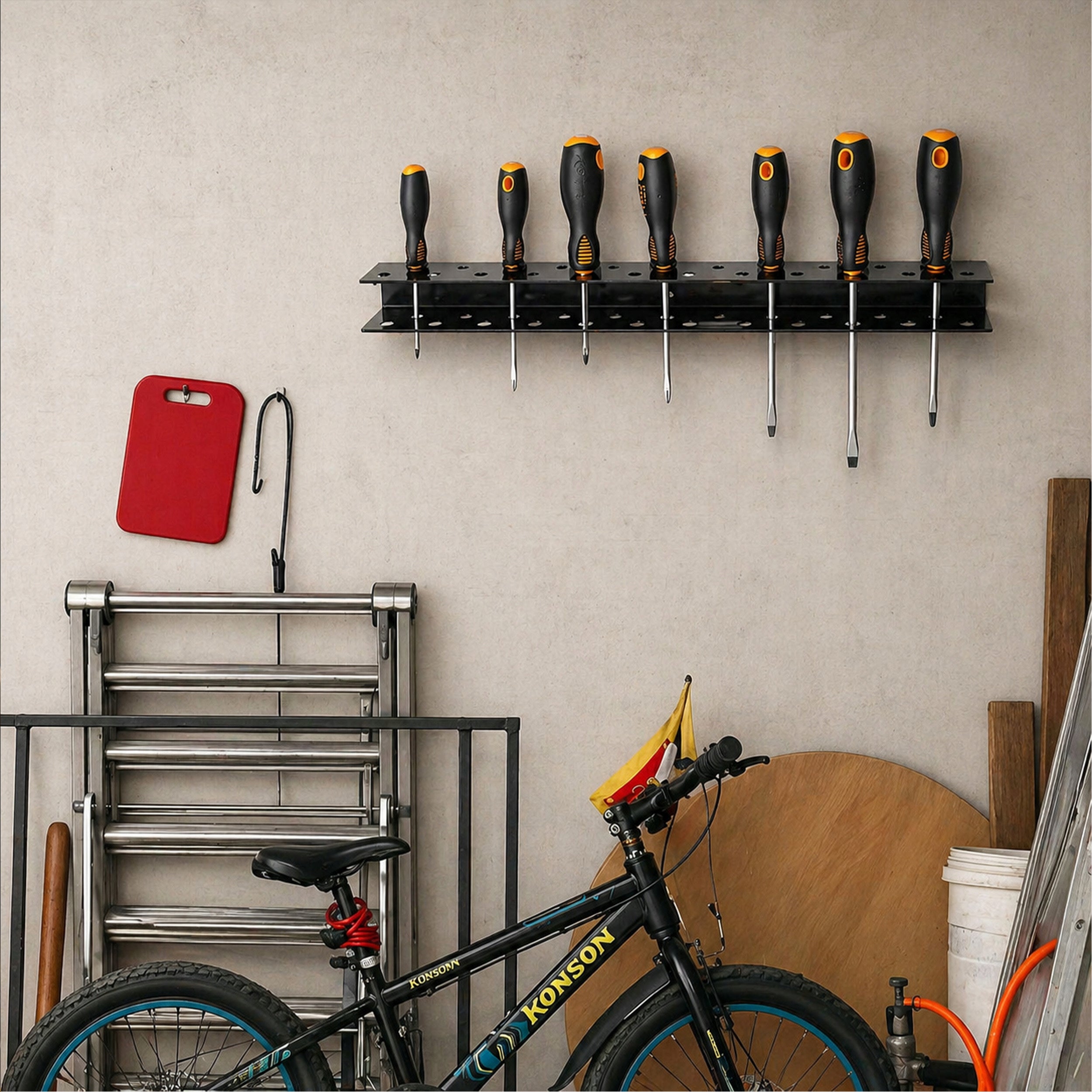 SCREWDRIVER WALL HANGER SCREWDRIVERS WORKSHOP STRIP HOLDER 50cm Packaging status original