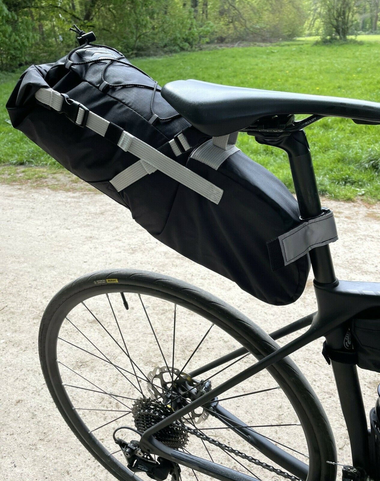 SEAT POUCH DRY BAG 8L XL
