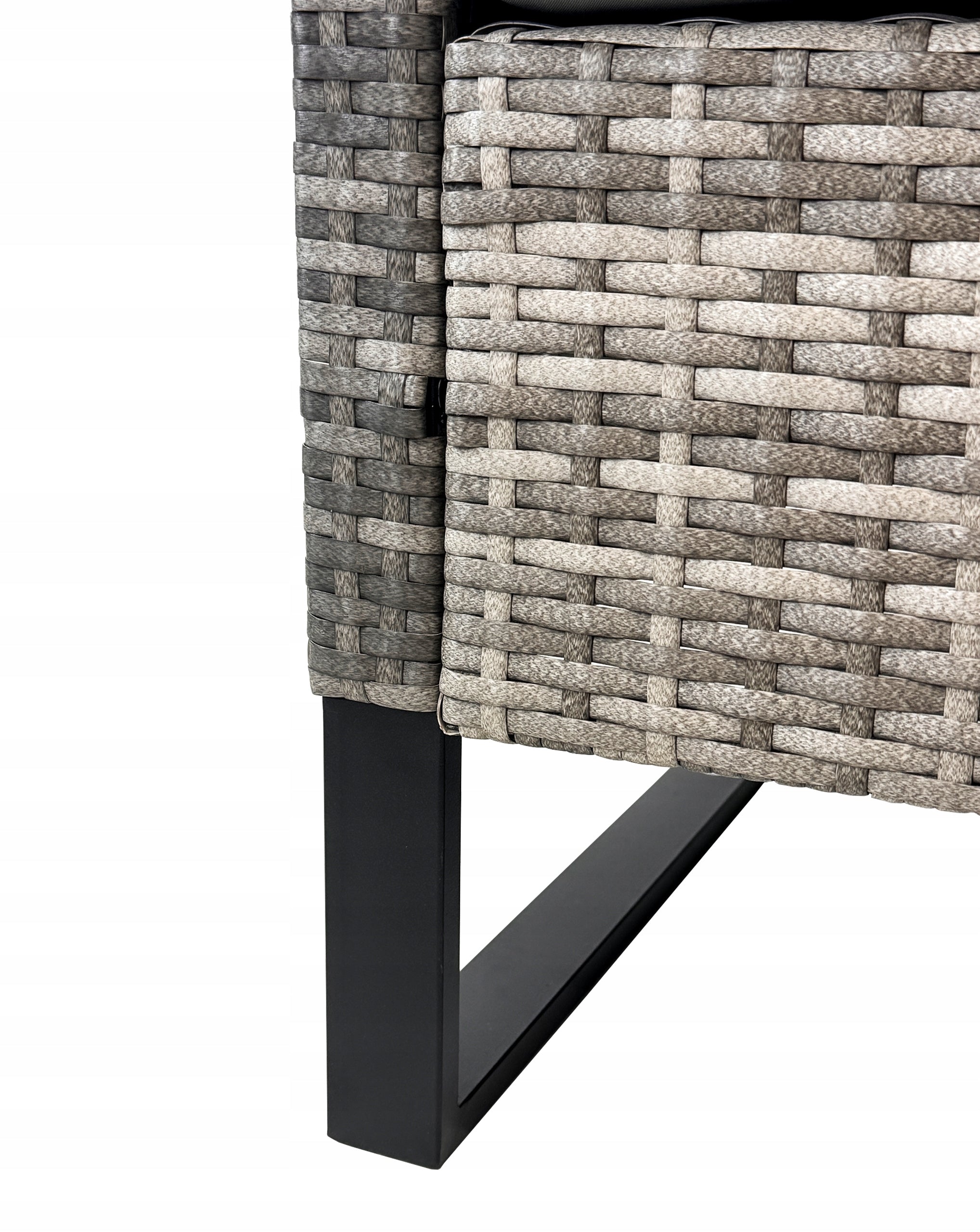 SET OF GARDEN FURNITURE FOR TERRACE BALCONY MODULAR RATTAN COMO TAUPE Number of people 4