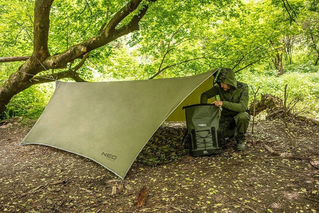 SET OF GARDEN HAMMOCK WITH MOSQUITO NET 330 X 140 CM TARP SURVIVAL TAPES Kind not specified