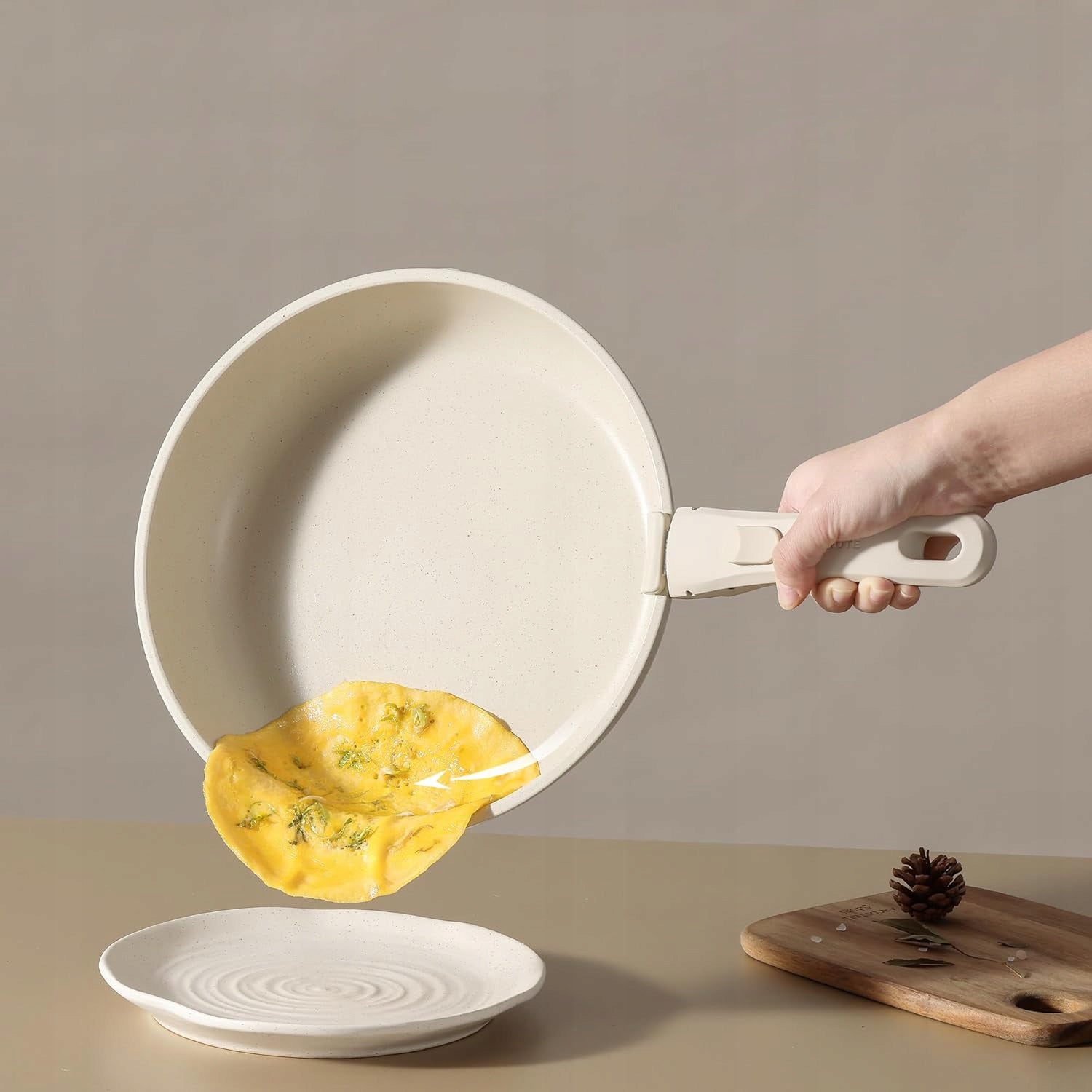 SET OF PANS AND POTS 15 elements 2x DETACHABLE HANDLE GAS INDUCTION Number of items in the set 15