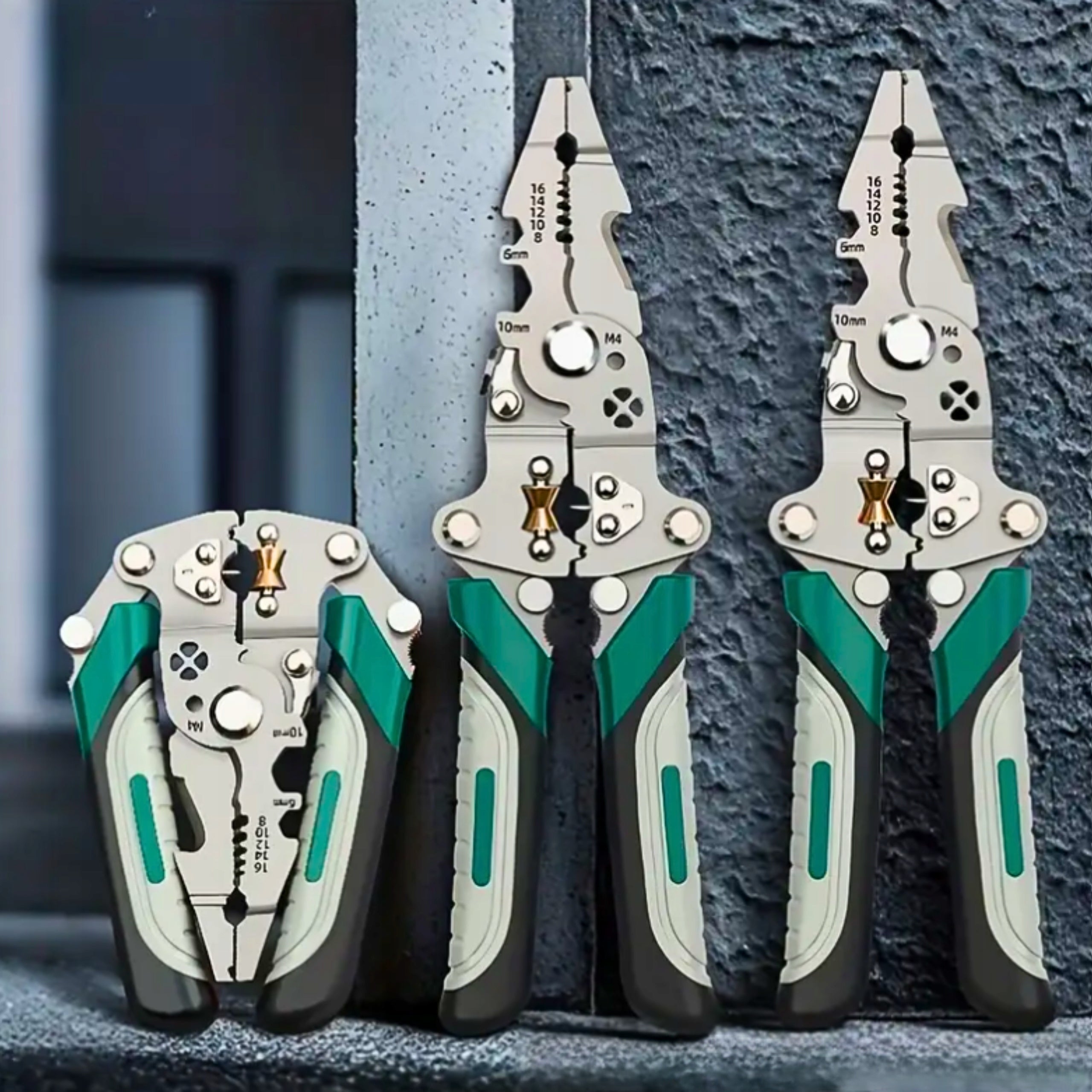 SET OF PLIERS ELECTRICIAN REMOVING INSULATION CUTTING WIRES WINDING Brand no brand