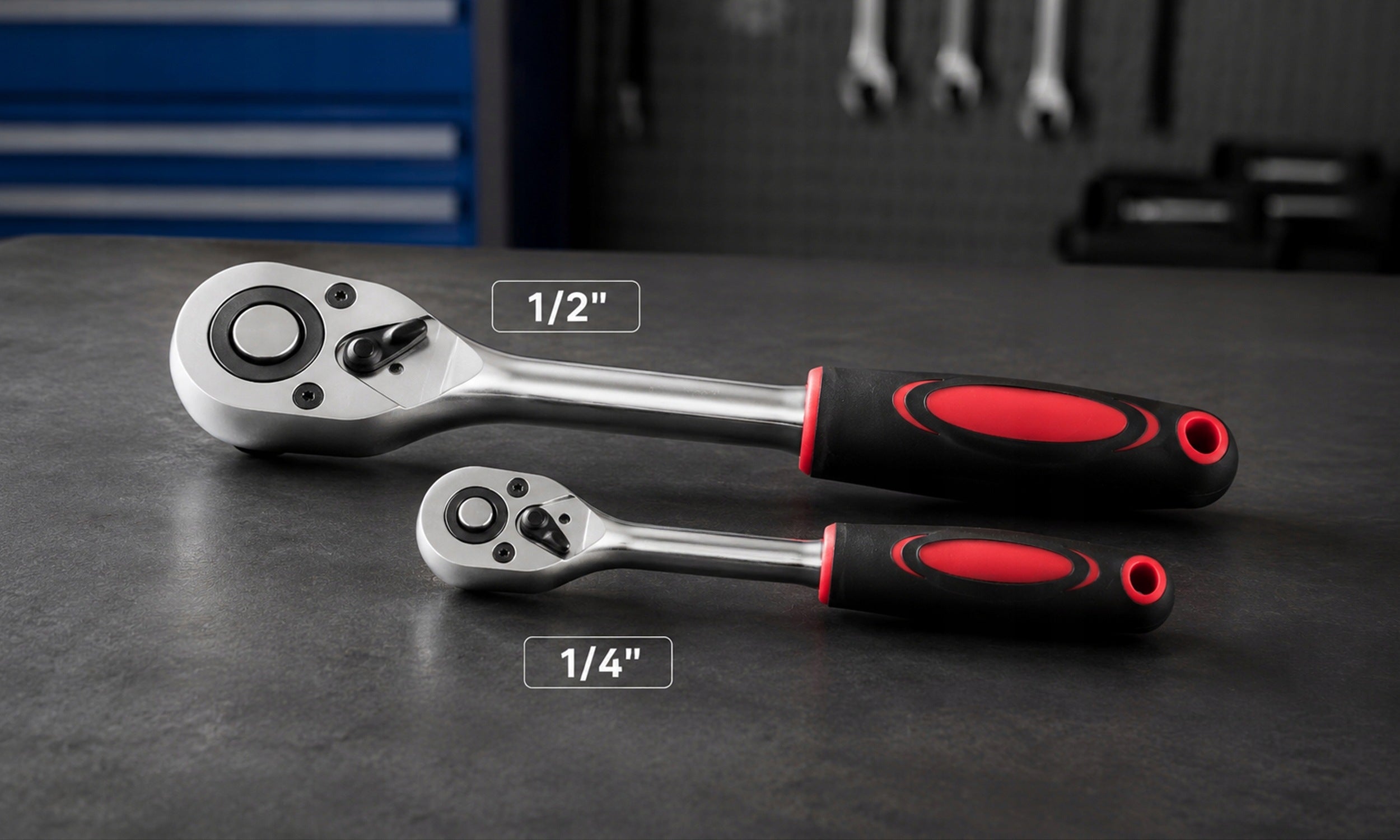 SET OF SOCKET WRENCHES 2x RATCHET 1/2 1/4 EXTENSIONS BITS 94EL SUITCASE Manufacturer code KLUCZE NASADOWE 94 EL 2x GRZECHOTKI WALIZKA