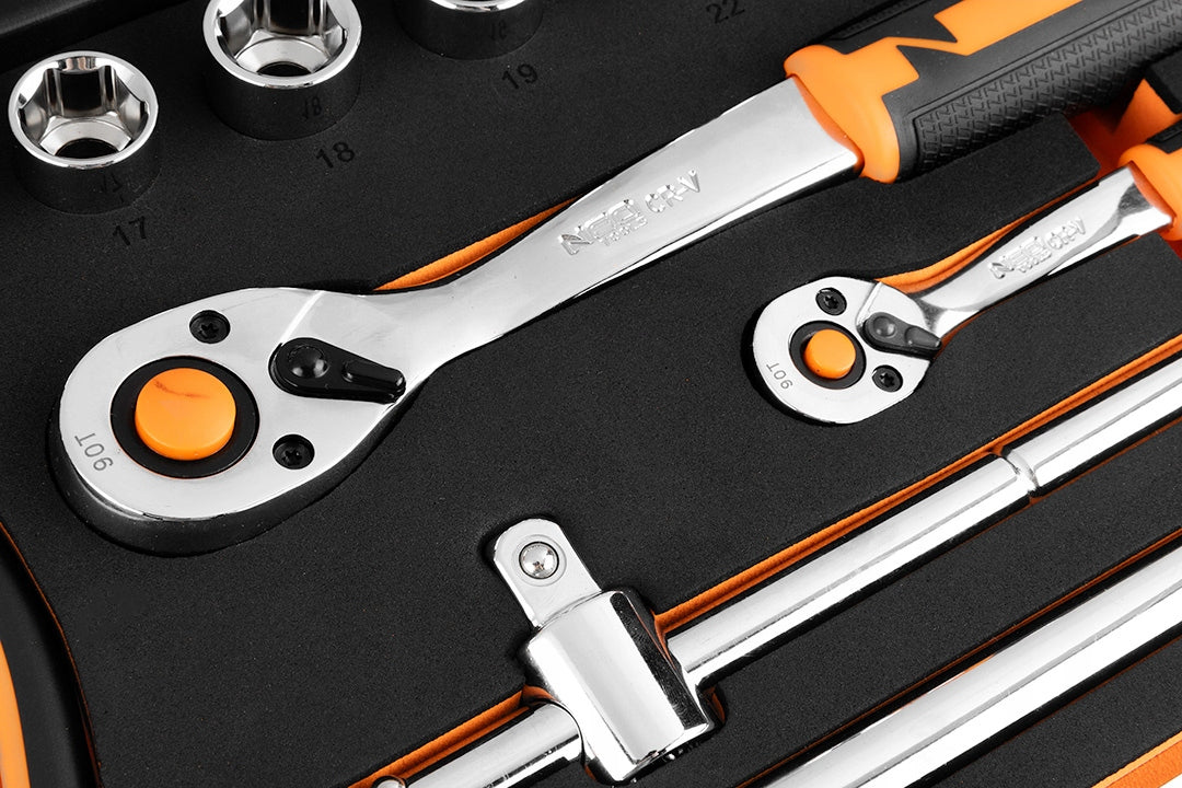 SET OF SOCKET WRENCHES CRV 1/2" 1/4" 95 ELEMENTS IN EVA FOAM NEO TOOLS Product weight with unit packaging 8.5 kg