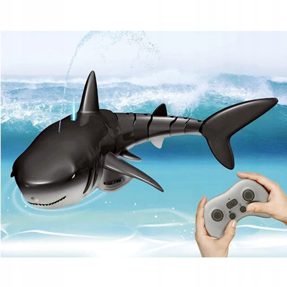SHARK CONTROLLED FLOATING FISH TOY FOR POOL WATER REMOTE CONTROL WITH LED 2.4GHZ Packaging status original