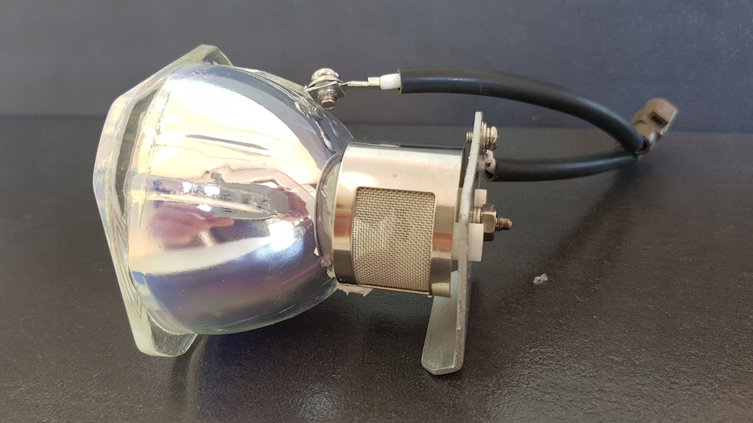 SHP93 Lamp for XR-10S / XR-20X Projectors EAN (GTIN) 5904162442928