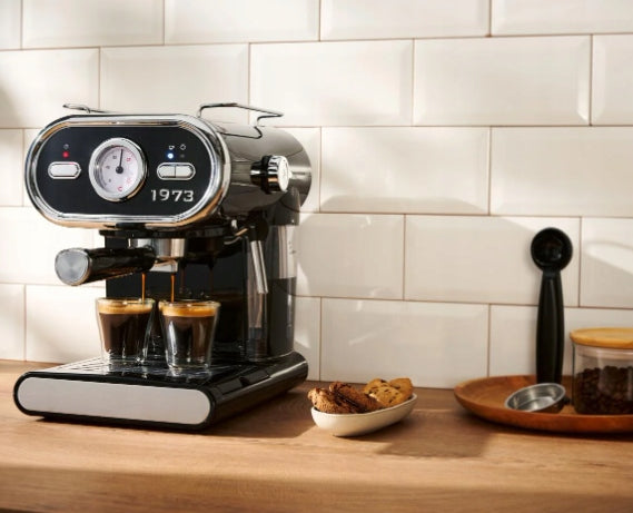 SILVERCREST Coffee maker Retro 1100W 15 bar Black Brand SilverCrest
