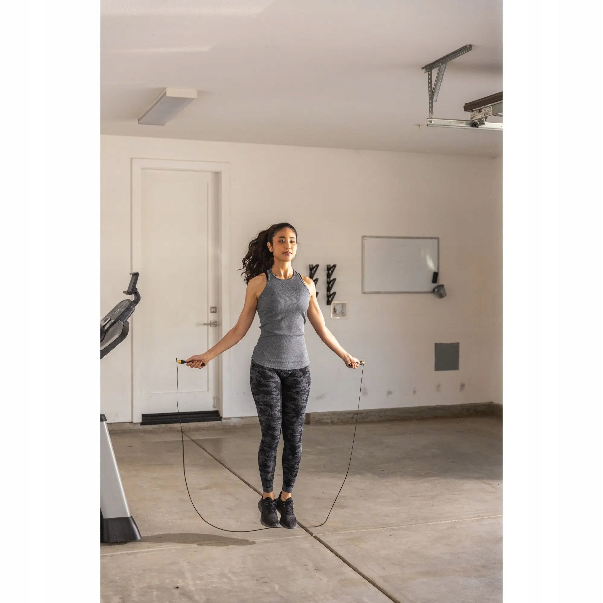 SKLZ SPEED JUMP ROPE WITH ADJUSTABLE ROPE 3 METERS Brand Sklz