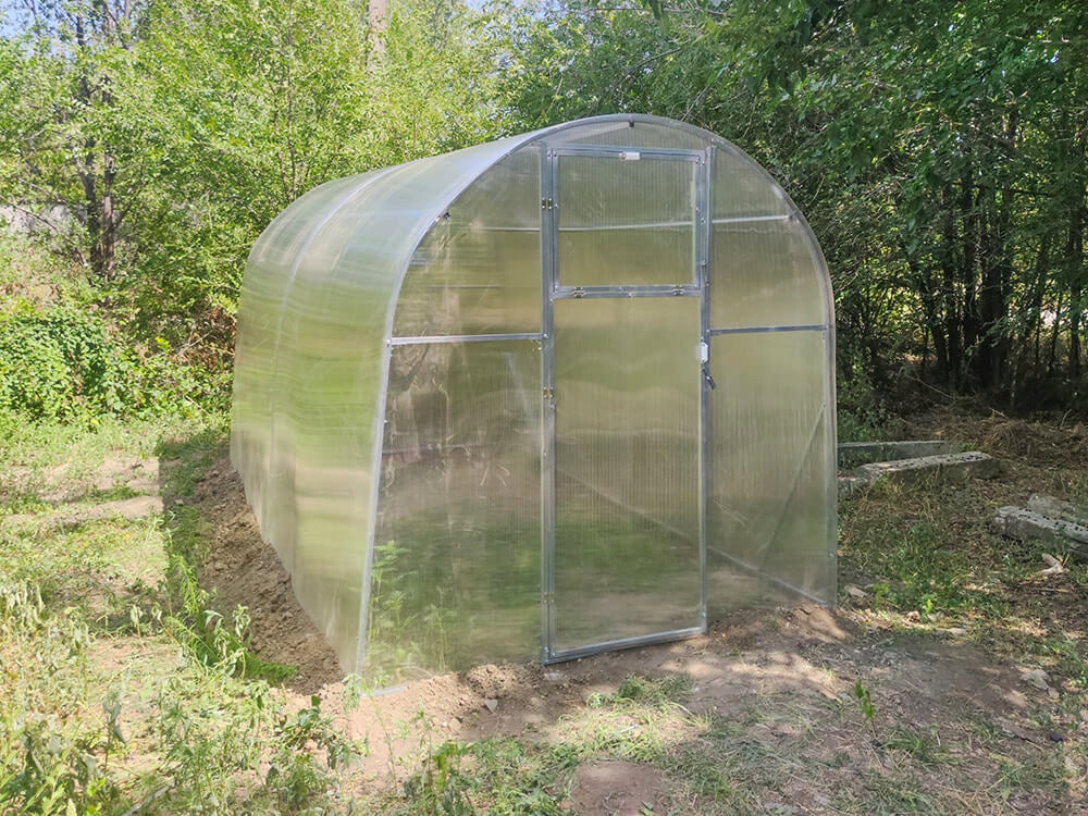 SMALL TUNNEL WITH POLYCARBONATE 4 MM "VEGAN" 2x4 + freebie and free delivery Length 4 m