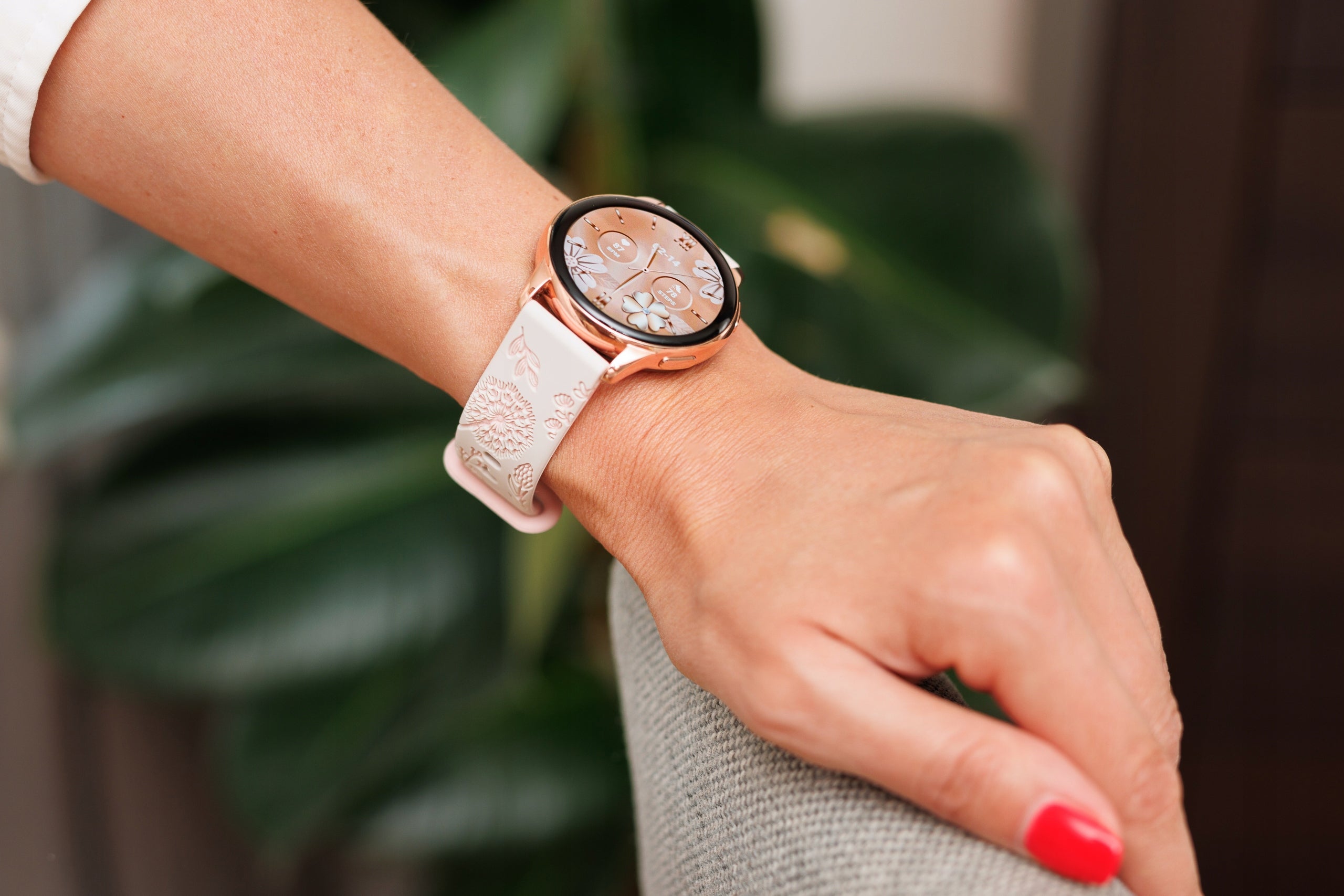 SMARTWATCH WOMEN'S WATCH MENU POLISH CALLS AMOLED 3D PULSE OXYGEN STEPS Packaging status original
