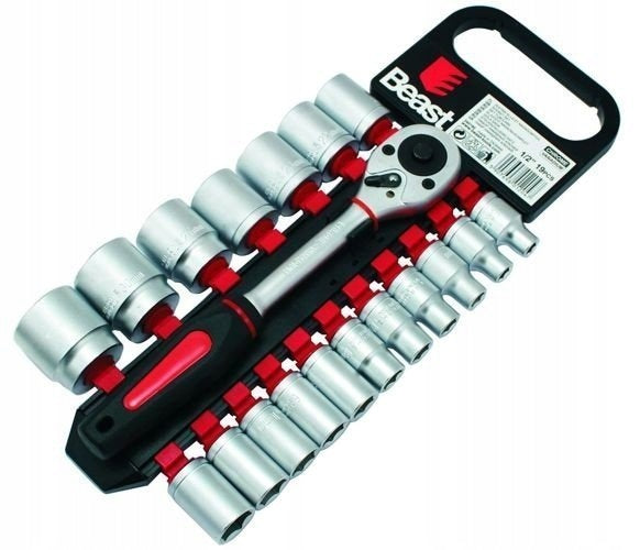 SOCKET WRENCH SET 8-32 mm 1/2" CV with ratchet on Christmas tree 19-piece