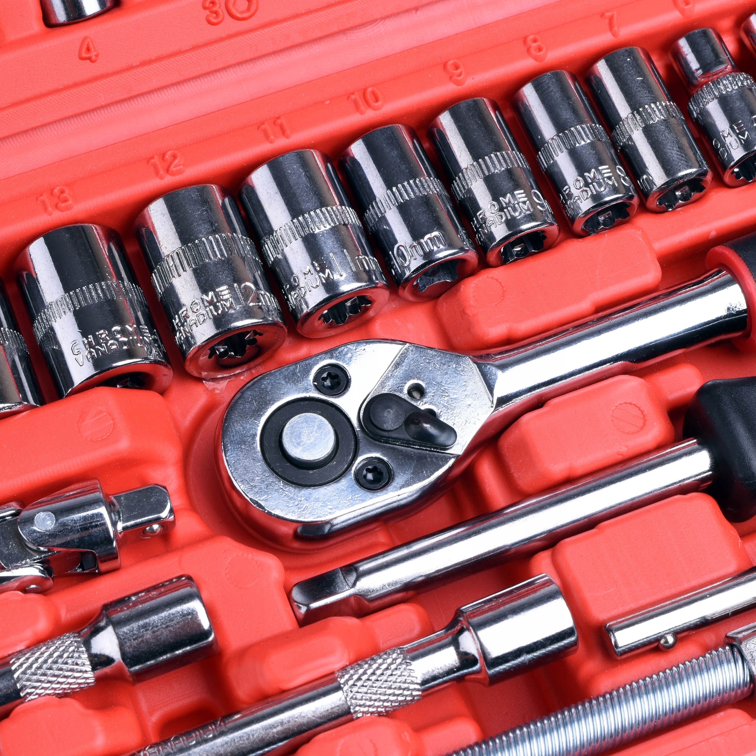 SOCKET WRENCH SET SOCKET WRENCHES BITS CASE 46 pcs. Manufacturer code 327067MG