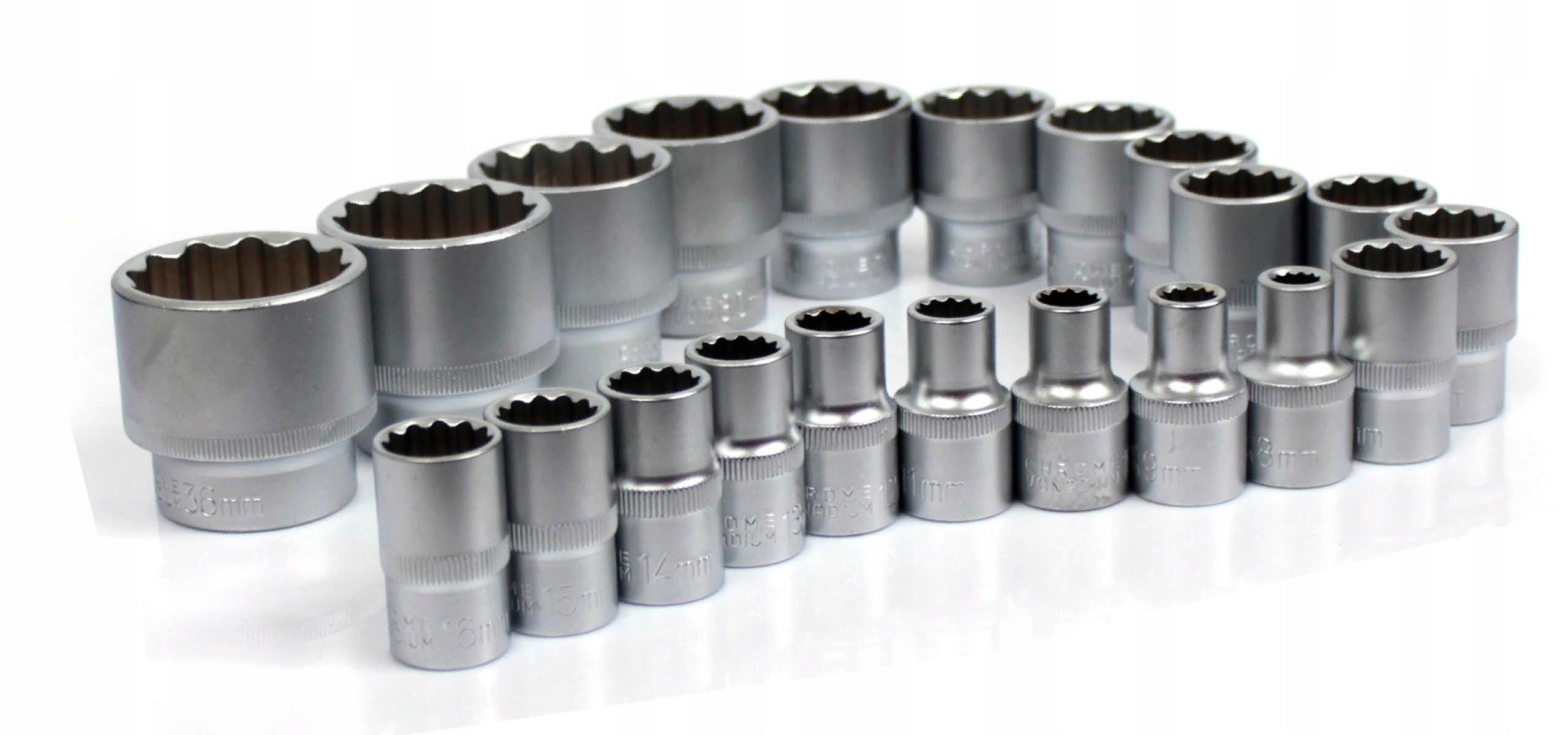 SOCKET WRENCHES 1/2 CAPS SPLINE 12 ANGLE TWELVE ANGLE 8-36mm SET 21e Packaging status original