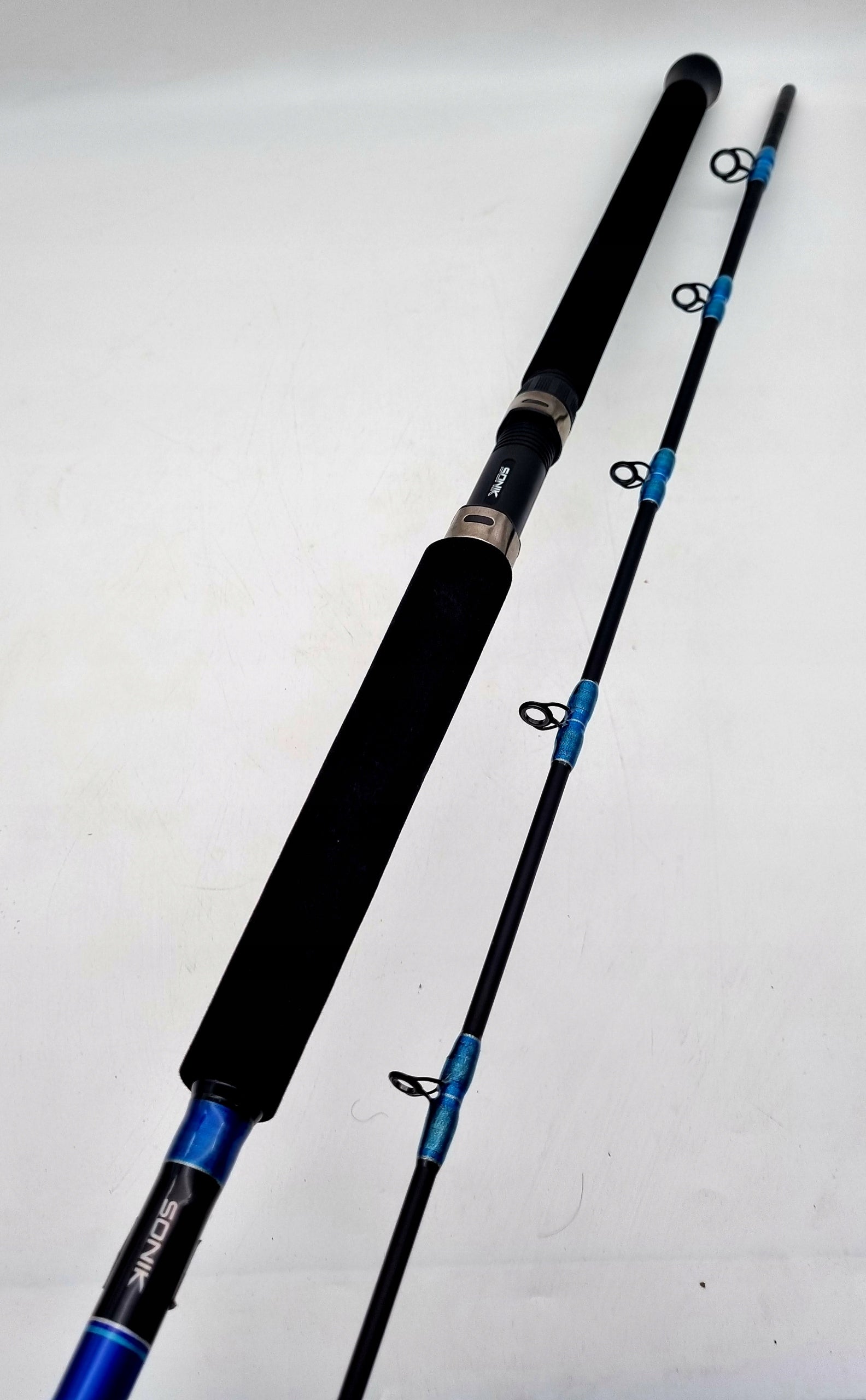 SONIK Sea Rod SK3 XTR 7,6 ft 12-20lb - sea rod - SALE Brand Sonik