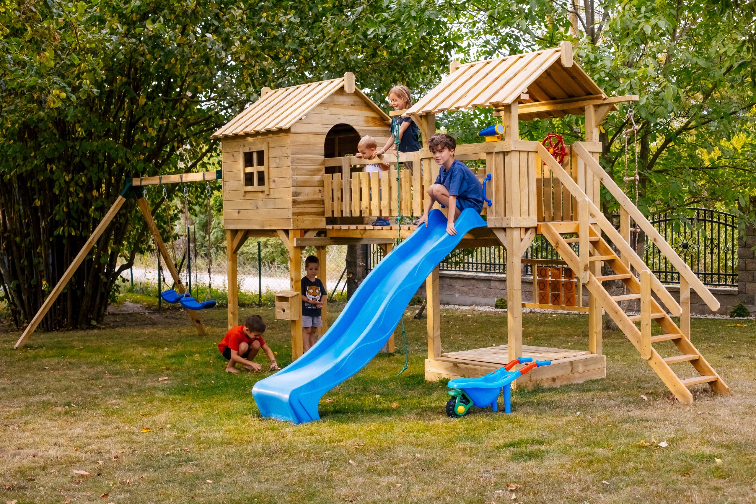 SQUARE TOYS XXL Slide Cottage for children 2x Swing Sandbox +Freebie Kind wooden