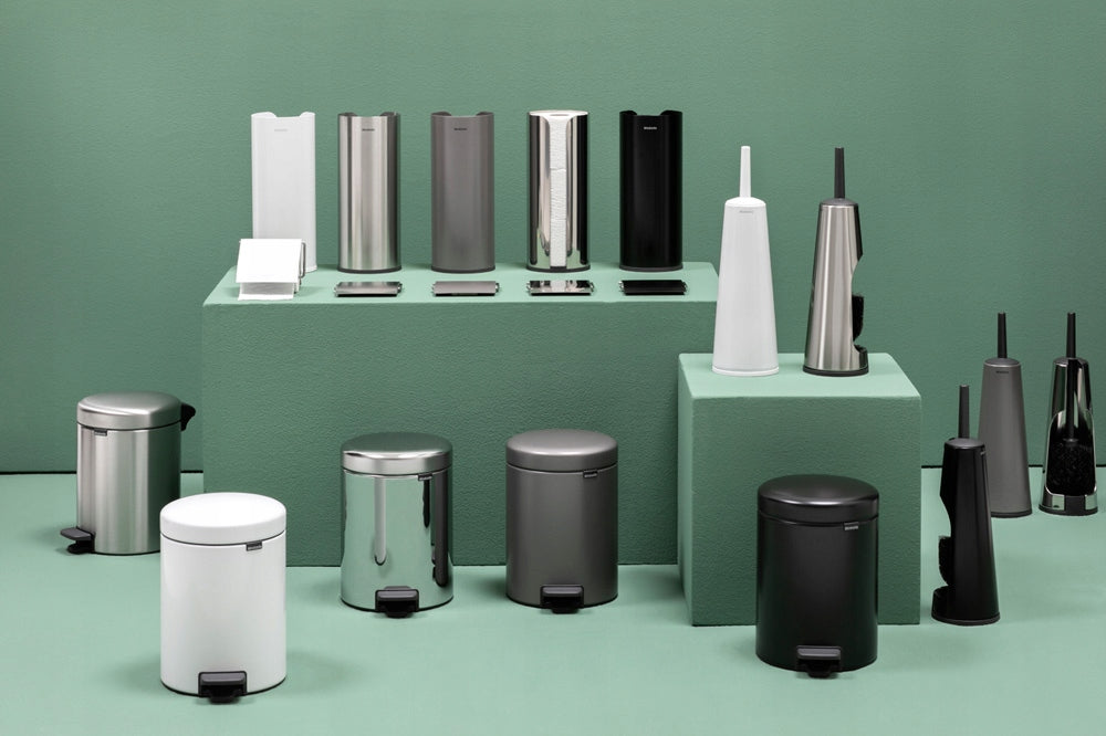 STANDING TOILET PAPER CONTAINER BLACK MAT BRABANTIA RENEW 280504 Product width 13.3 cm