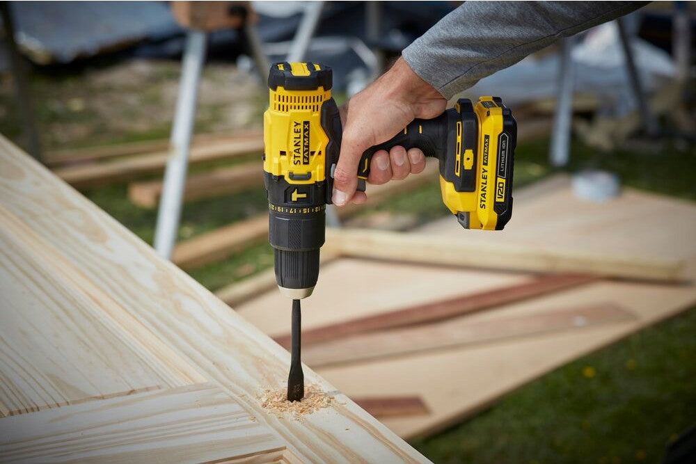 STANLEY Impact Driver SFMCD711BK 18V 50Nm V20 + Aku 2Ah + Charge Number of batteries 1
