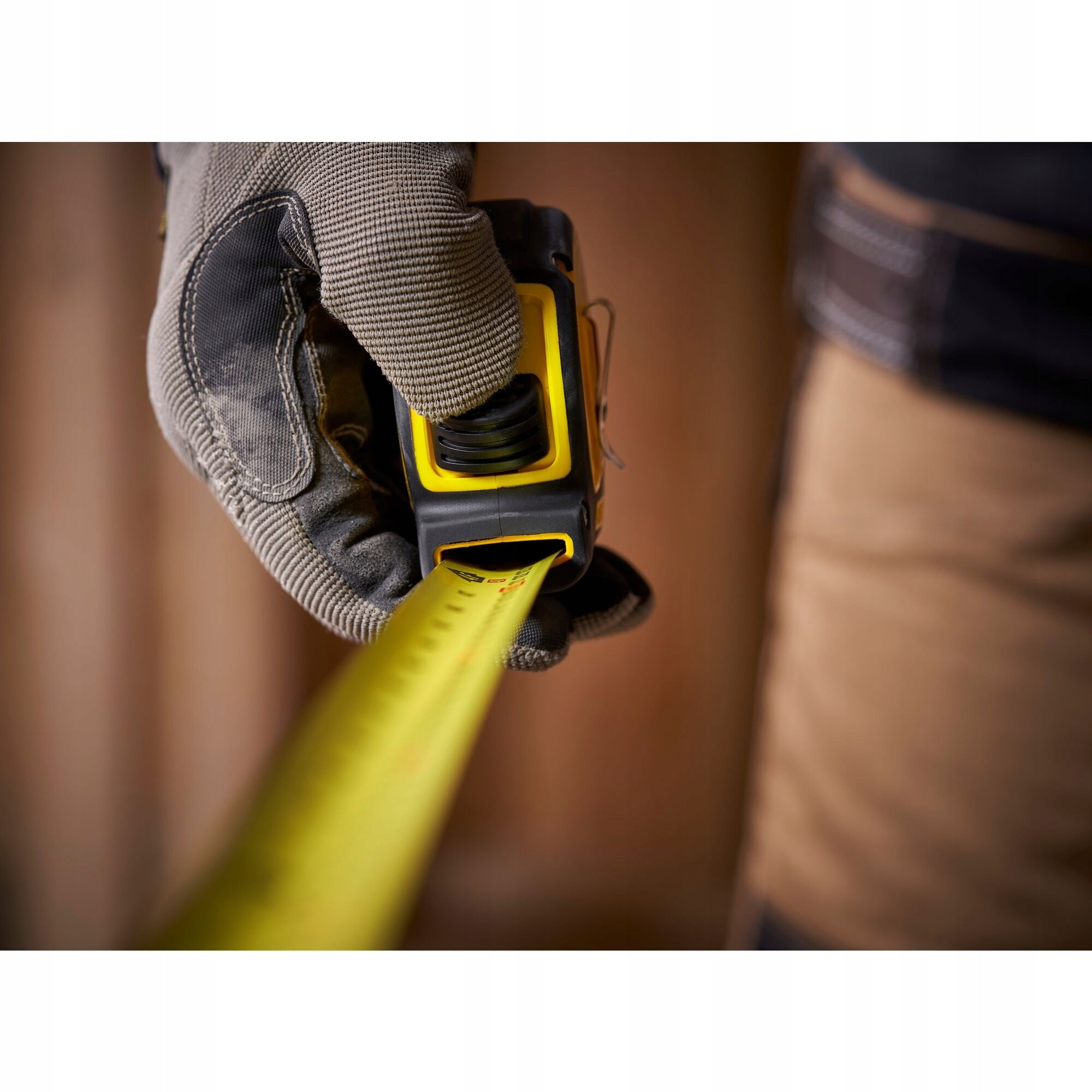 STANLEY ROLL-UP MEASURE 8M 25MM TYLON MEASURING CUP METRIC-INCH 0-30-656 Customs tariff code 90178010