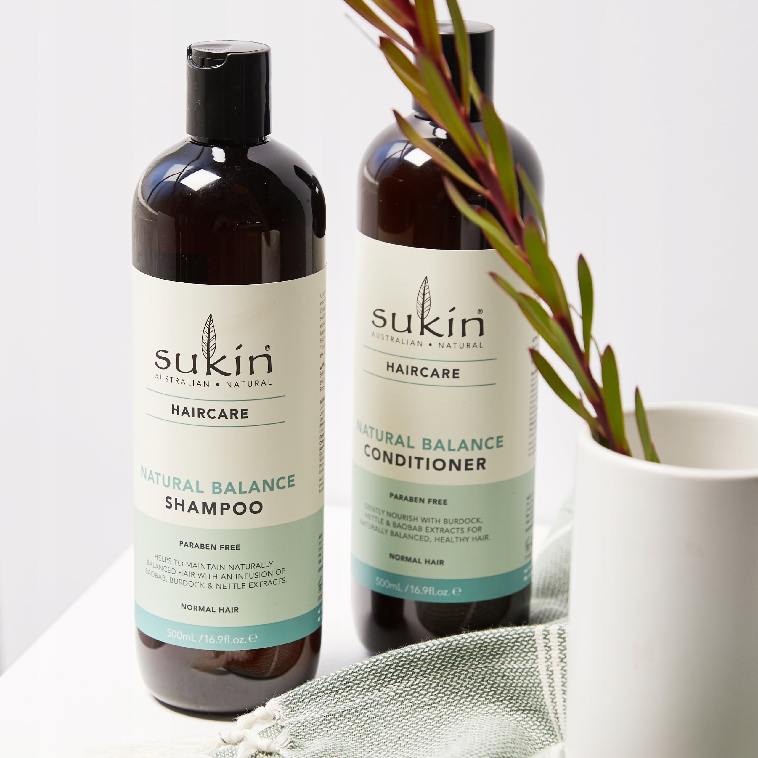 Balansuojantis plaukų šampūnas Sukin Natural Balance 500 ml