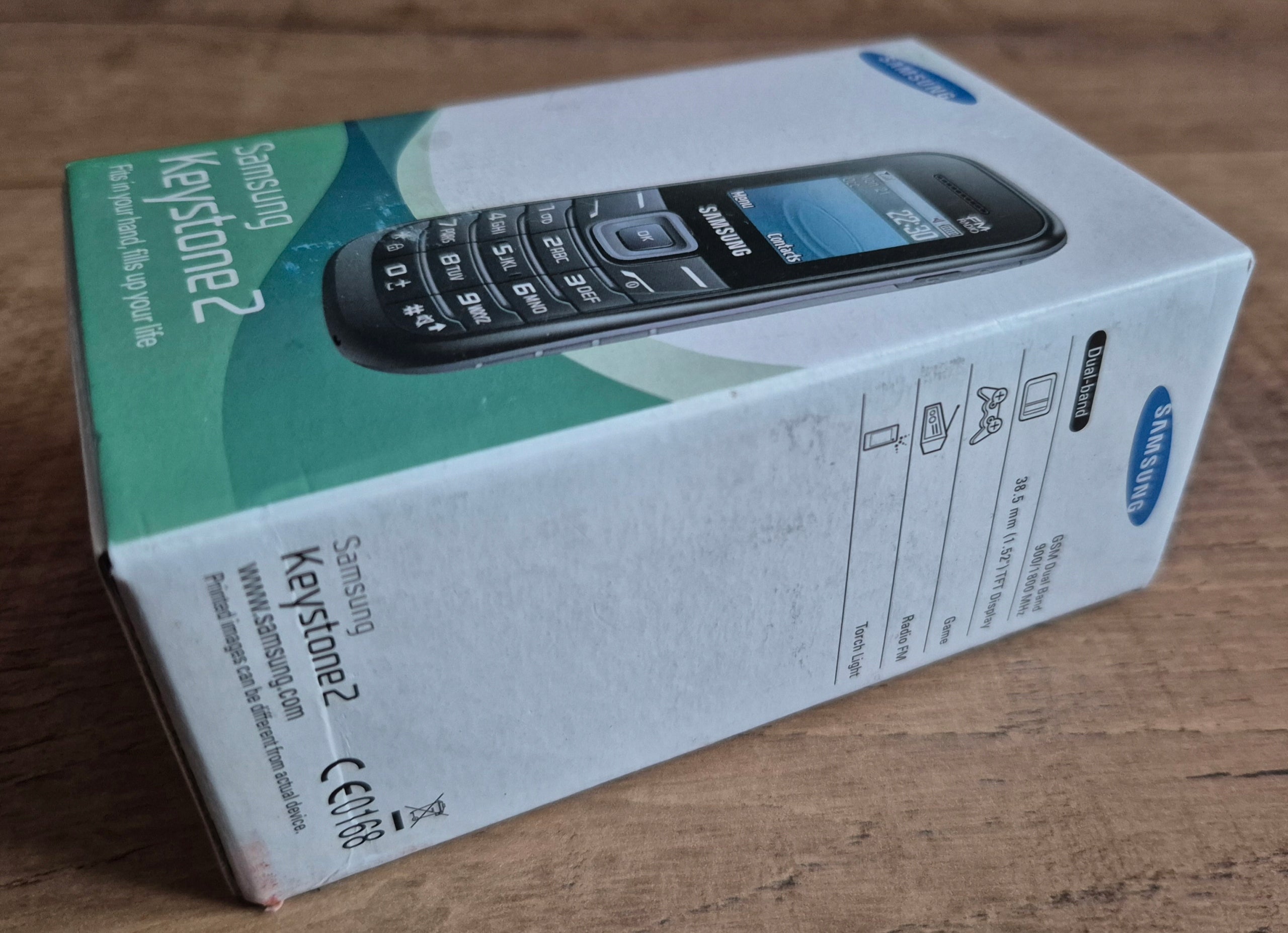Samsung Keystone 2 GT-E1205Y Black ! NEW ! Seal ! Without Lock ! Charger included yes