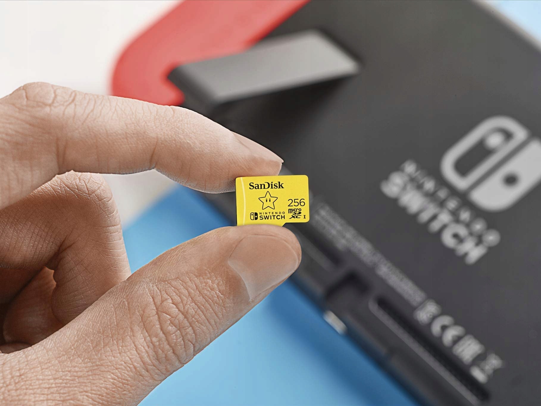 SanDisk SDSQXAO-256G-GNCZN MicroSDXC Card 256GB Yellow Nintendo