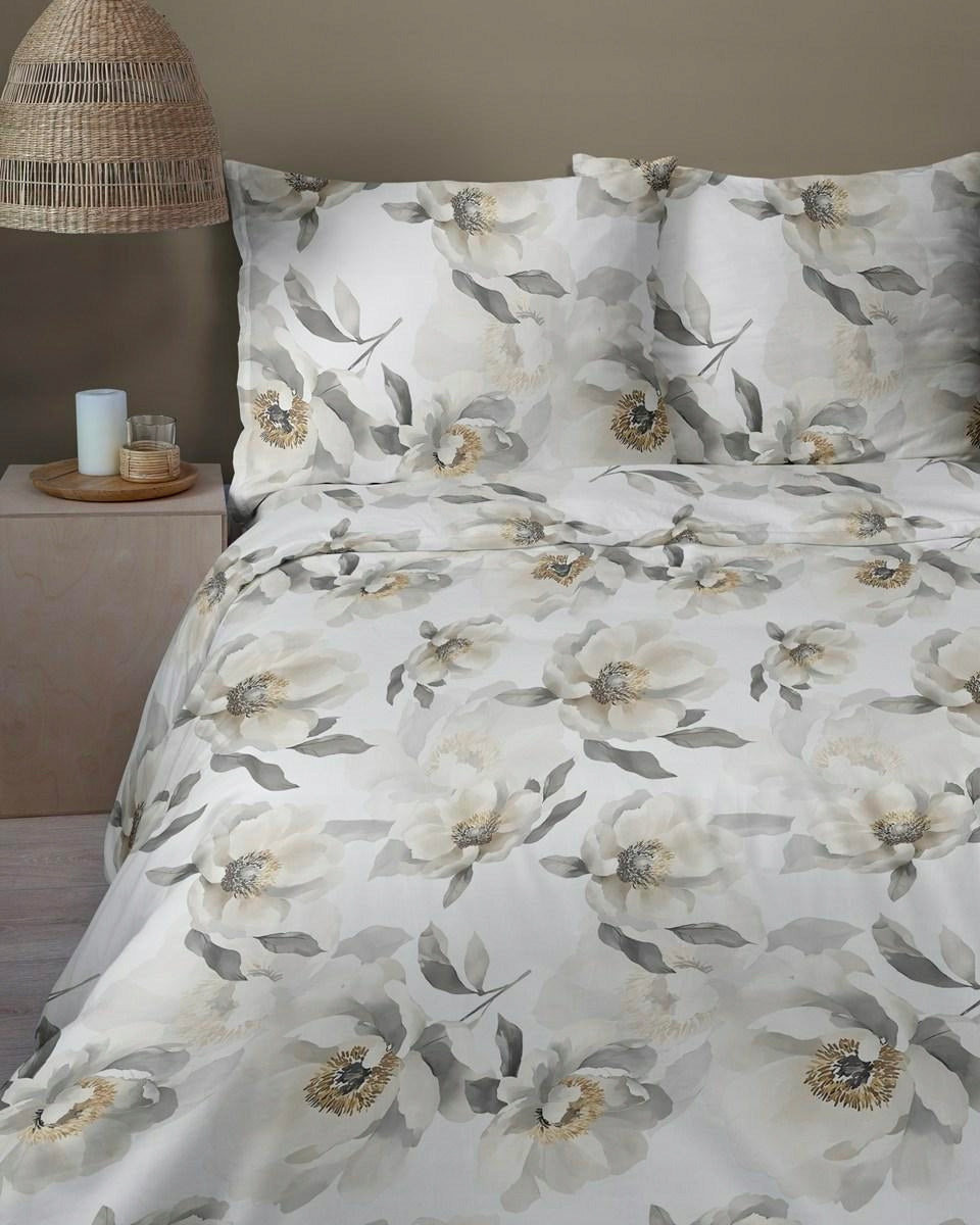 Satin bedding 220x200 white with large cream flowers Botanica Satin Packaging status original