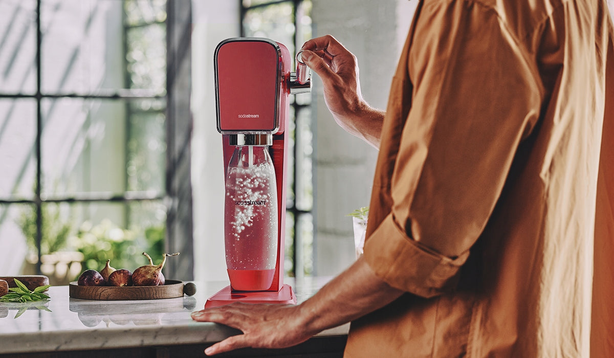 Saturator Soda Stream Art red 1 bottle Dominant color red