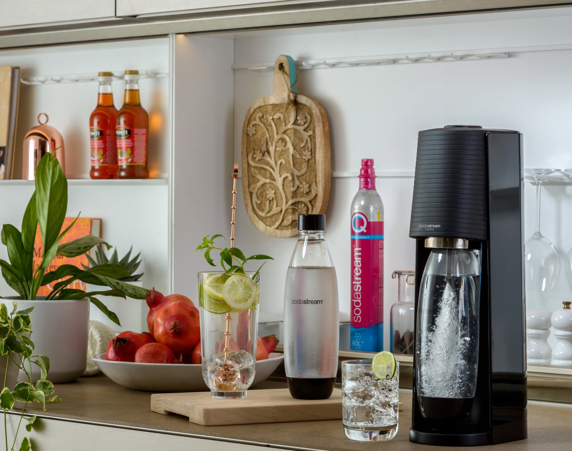 Saturator SodaStream Terra black + 2 bottles Fuse 1l + gas Brand SodaStream
