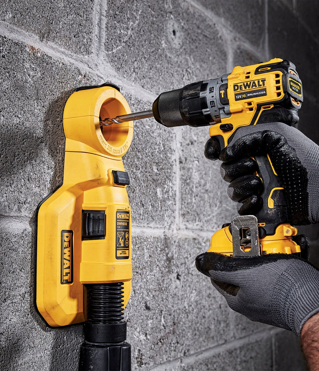 Screwdriver 12V impact 57,5Nm 2x2Ah DeWALT DCD706D2 Product weight with unit packaging 3.5 kg