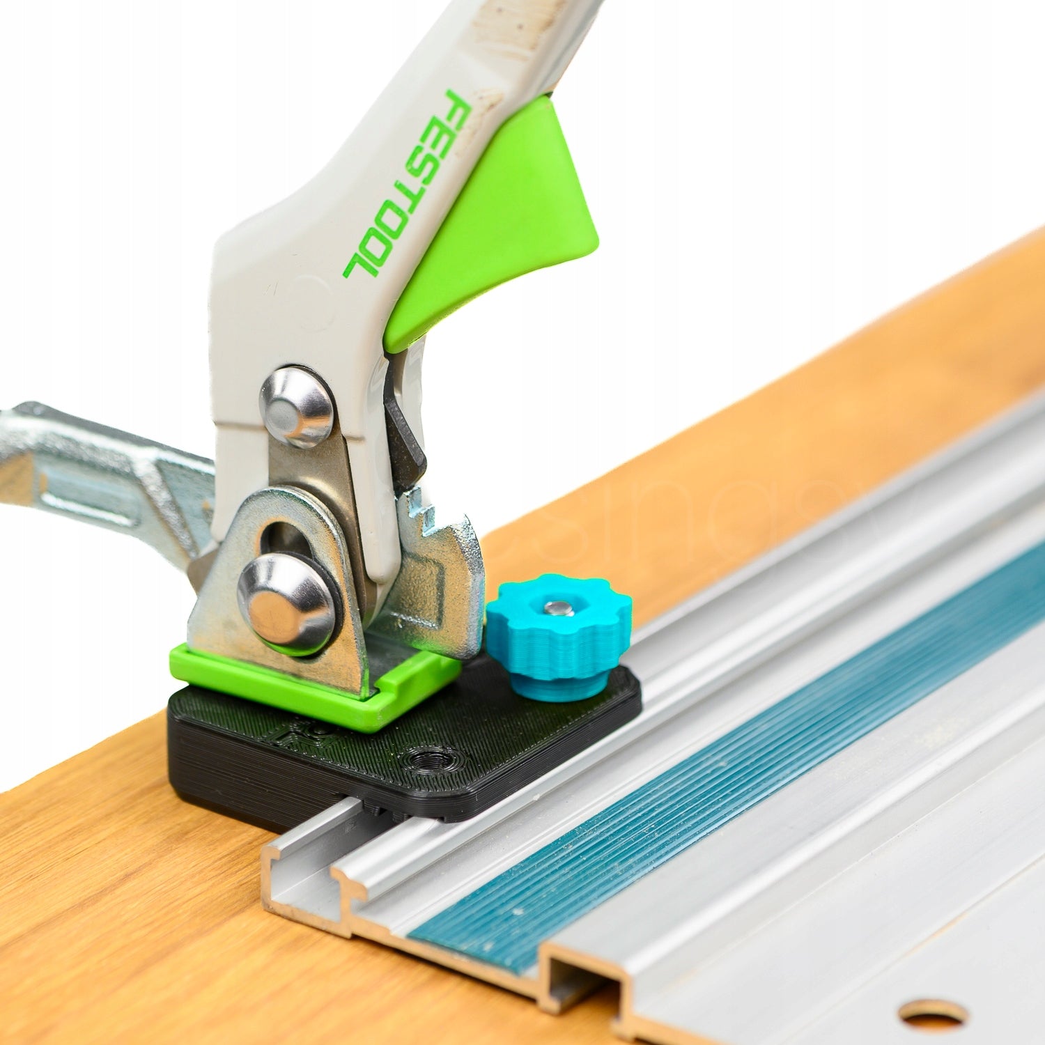 Secure attachment to Makita rail anti-slip lock under compression 2pcs Brand Desingsy