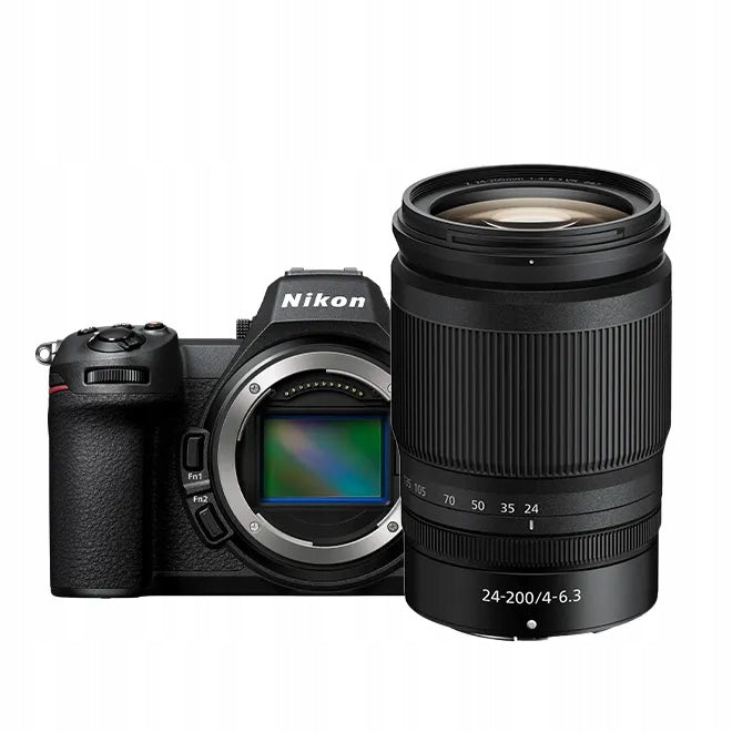 Set Nikon Z6 III + lens 24-200mm f/4-6.3
