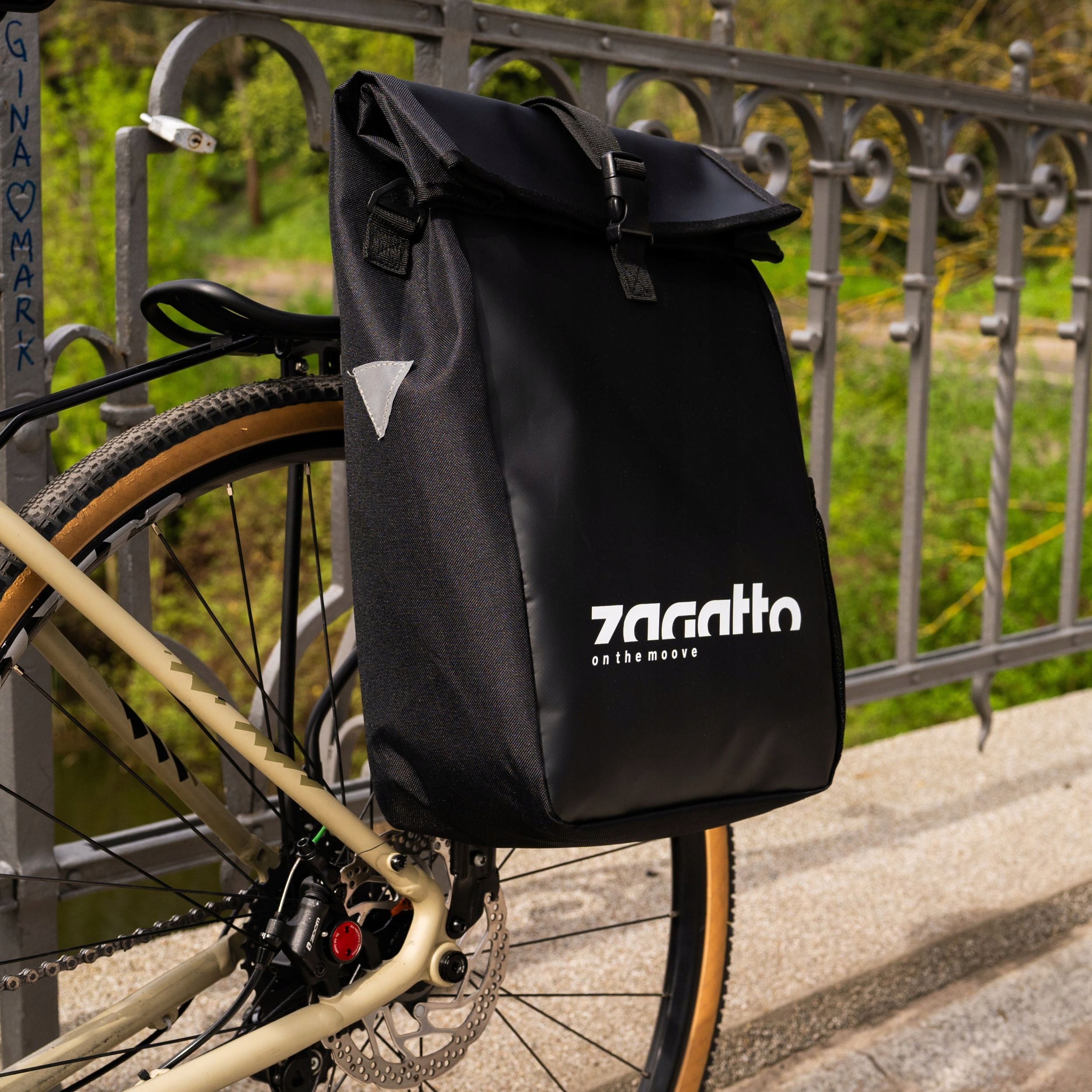 Set of 2x Bicycle pouch waterproof for rear side rack ZAGATTO Manufacturer code ZG735