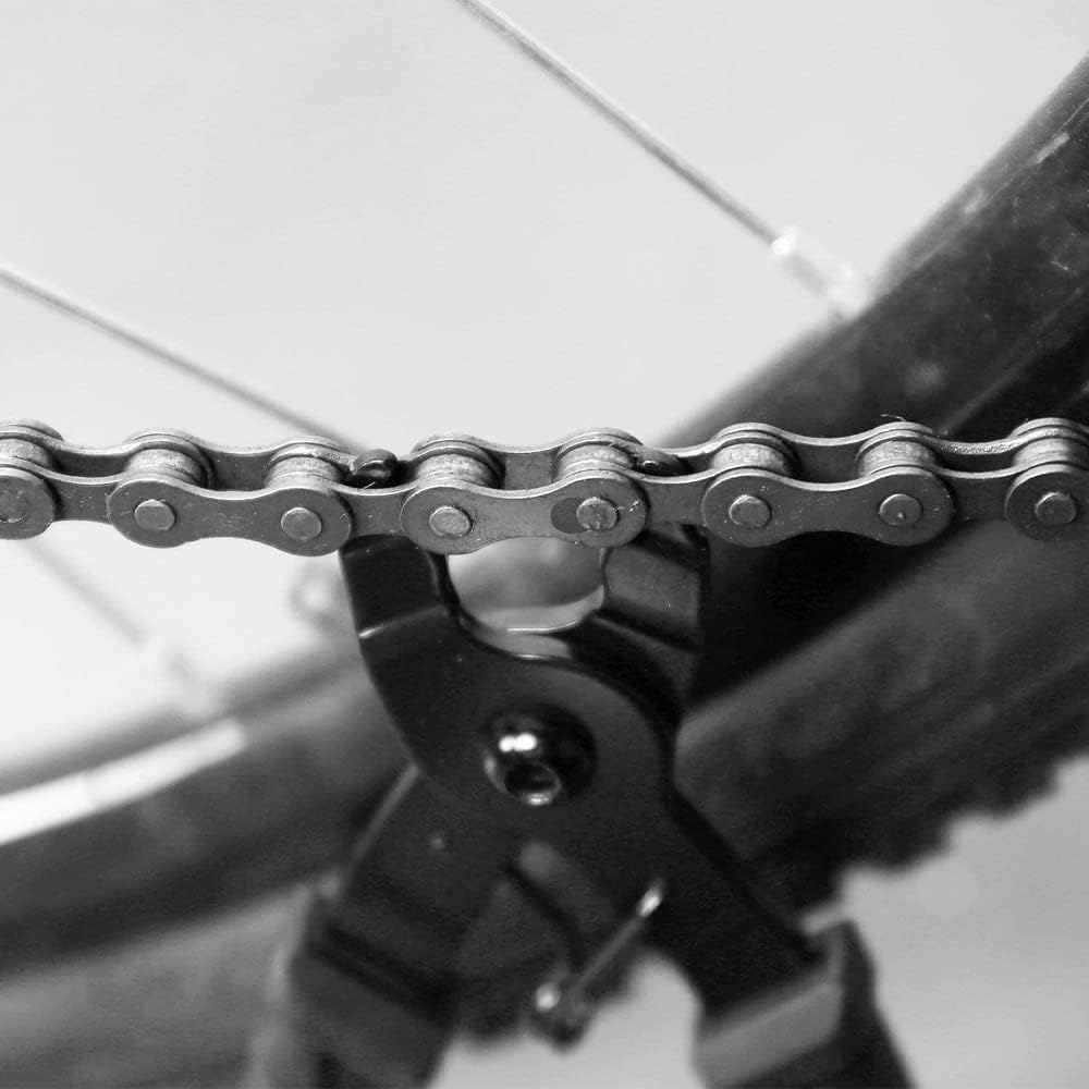 Set of 4in1 for bicycle chains. (6-11 gears) + inner tube patches Brand no brand