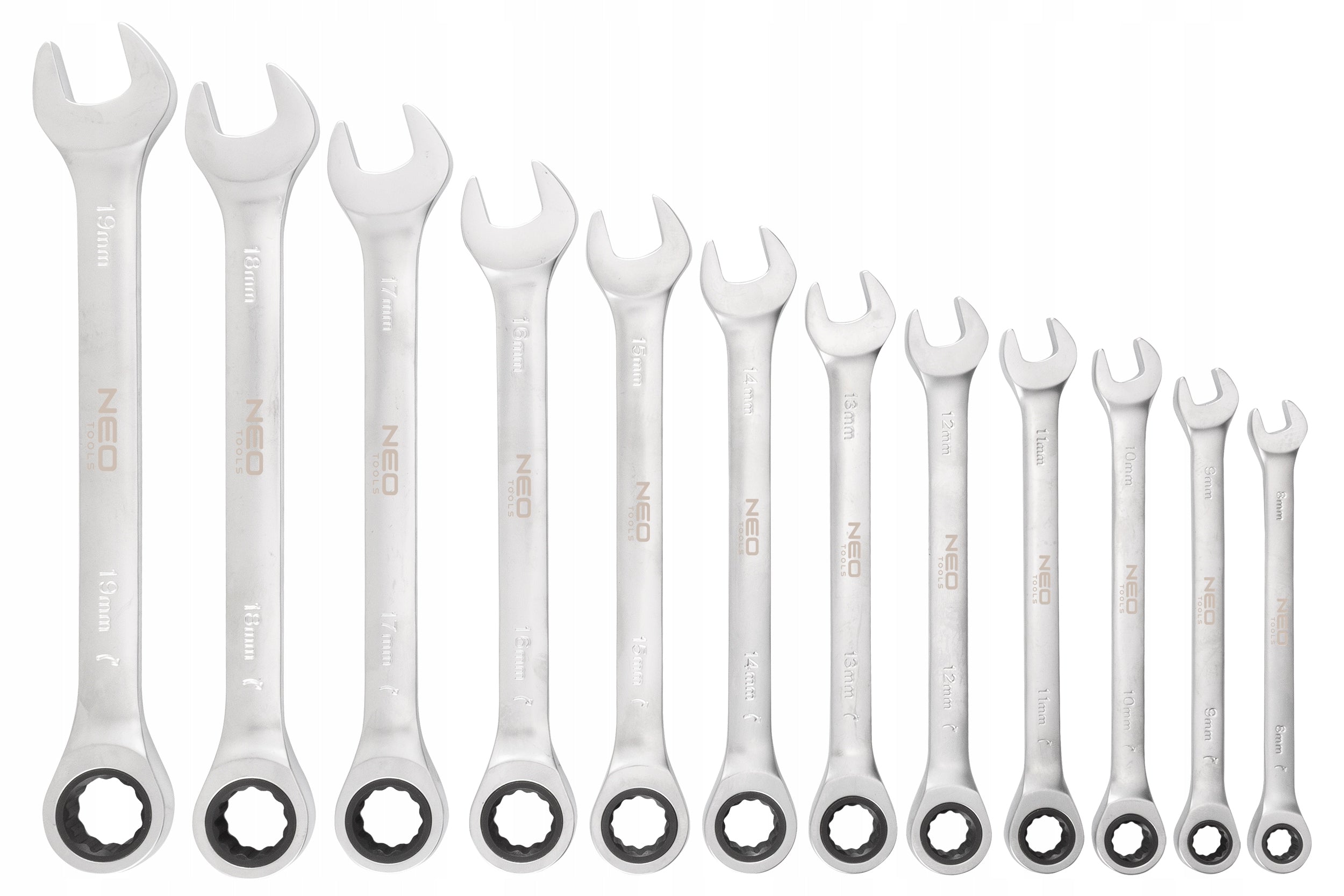 Set of Flat Eye Wrenches with Ratchet 8-19 mm 12 pcs. NEO TOOLS Brand NEO TOOLS