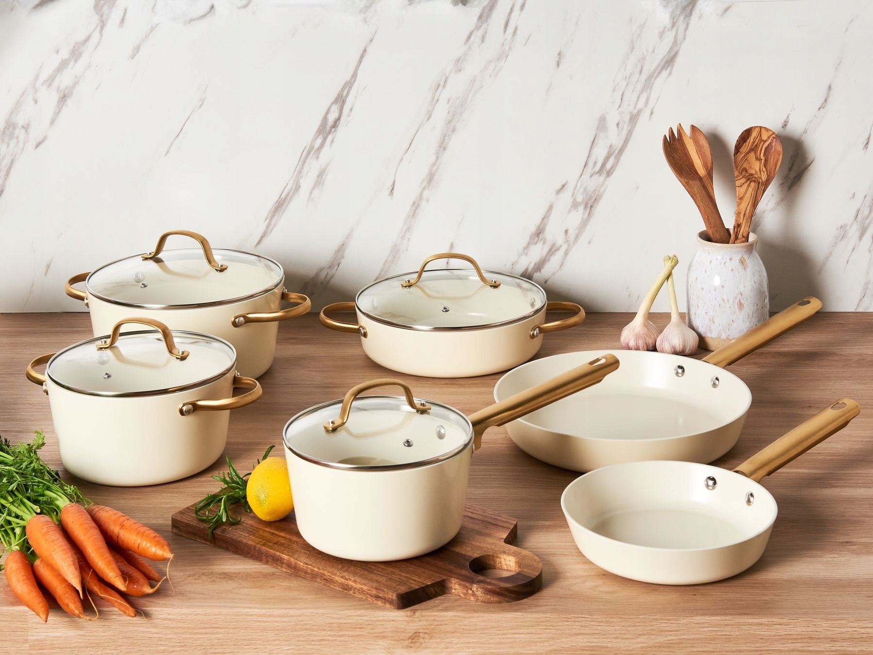 Set of pots and pans 10 elements broken white Packaging status original