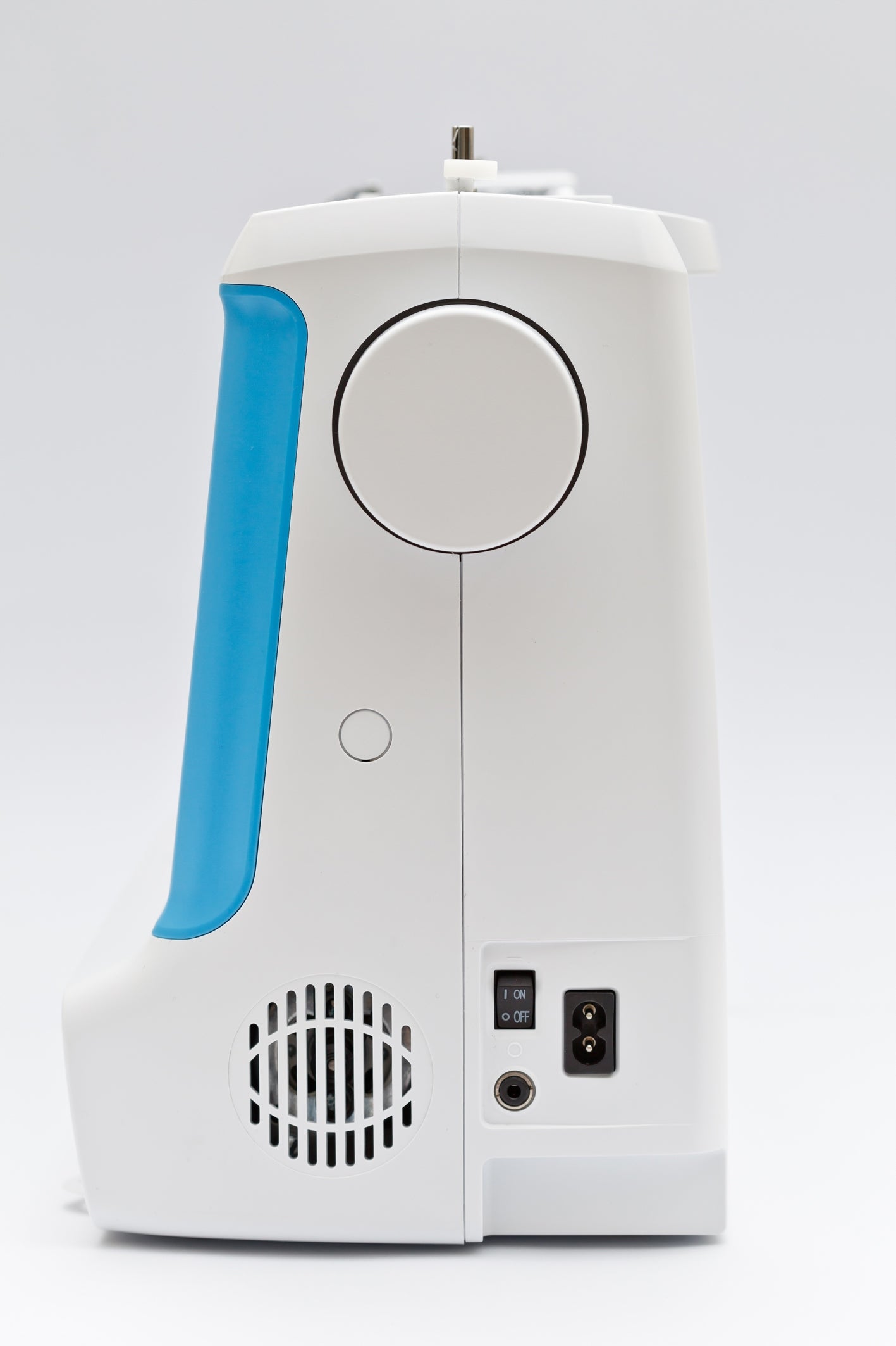 Sewing machine Minerva DecorExpert Dominant color white