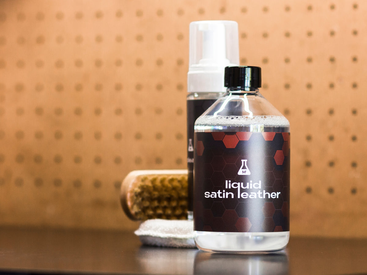 Skin conditioner softening impregnation with natural skin smell 100ml Manufacturer Manufaktura wosku