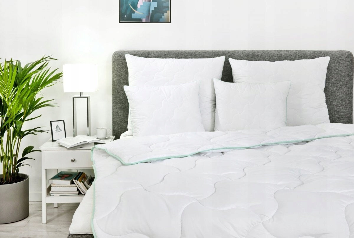 Sleeping pillow Wendre 70 x 80 cm Manufacturer code 5903313528931