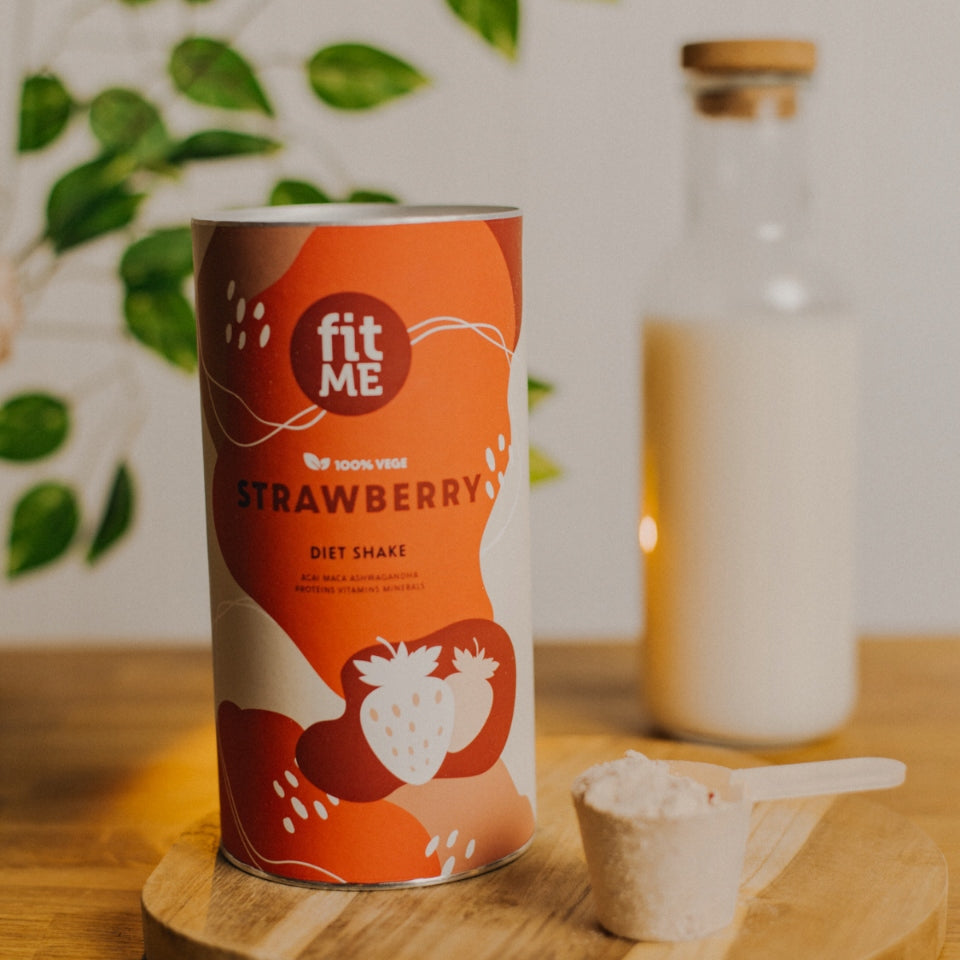 Slimming Protein Cocktail fitME Strawberry 500 g whey protein supplement Manufacturer code Polska