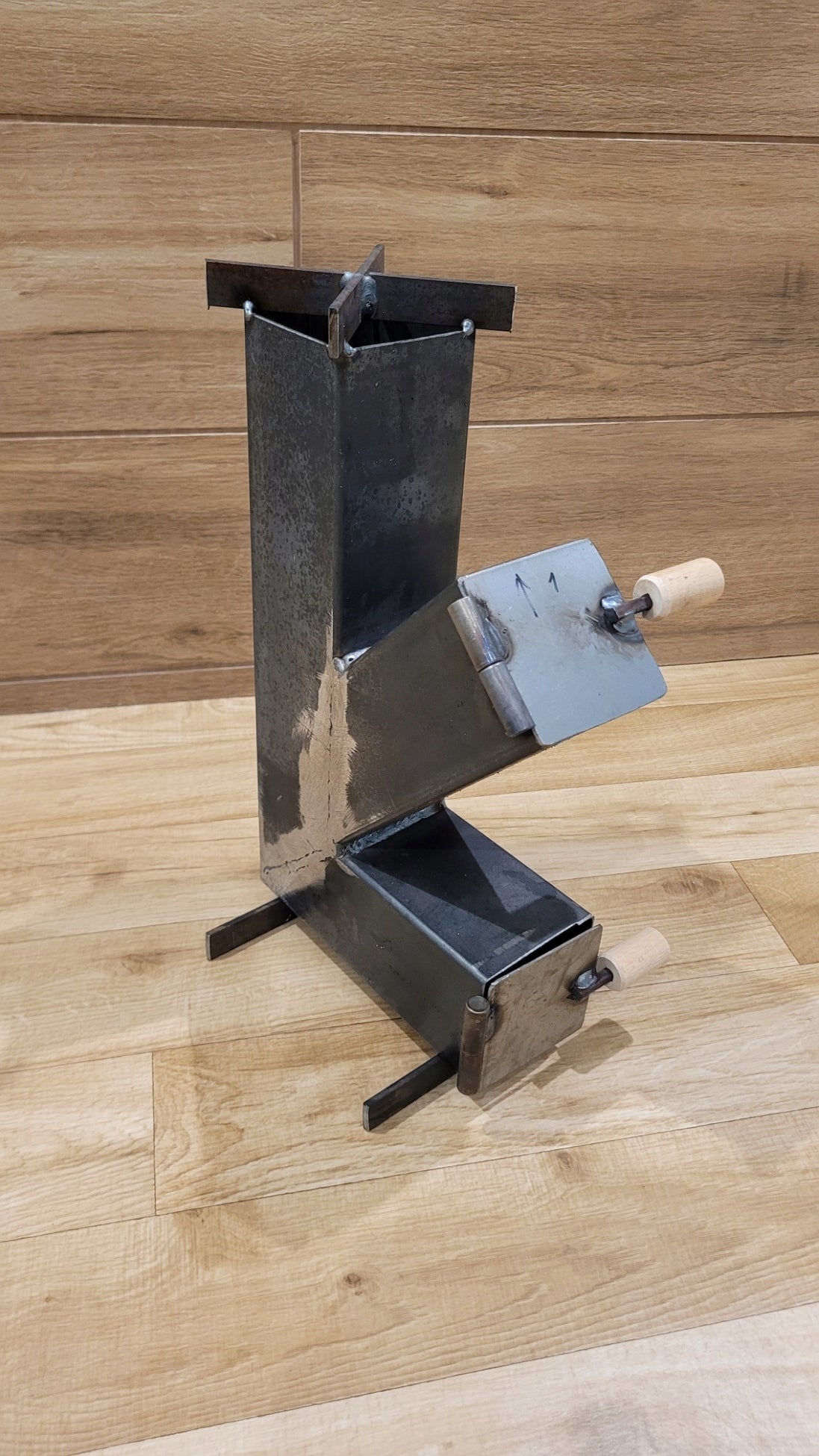 Small rocket stove with door Manufacturer code WEXMET Piecyk rakietowy SD 80mm