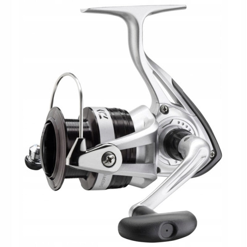 Spinning Reel Daiwa Sweepfire E 3000C 5.3:1 For Pike zander